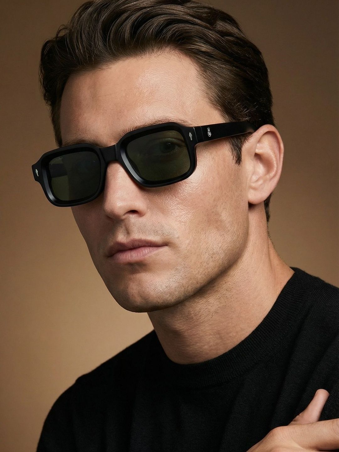 CROWNCHI Men Green Lens & Black Core with Sunglasses