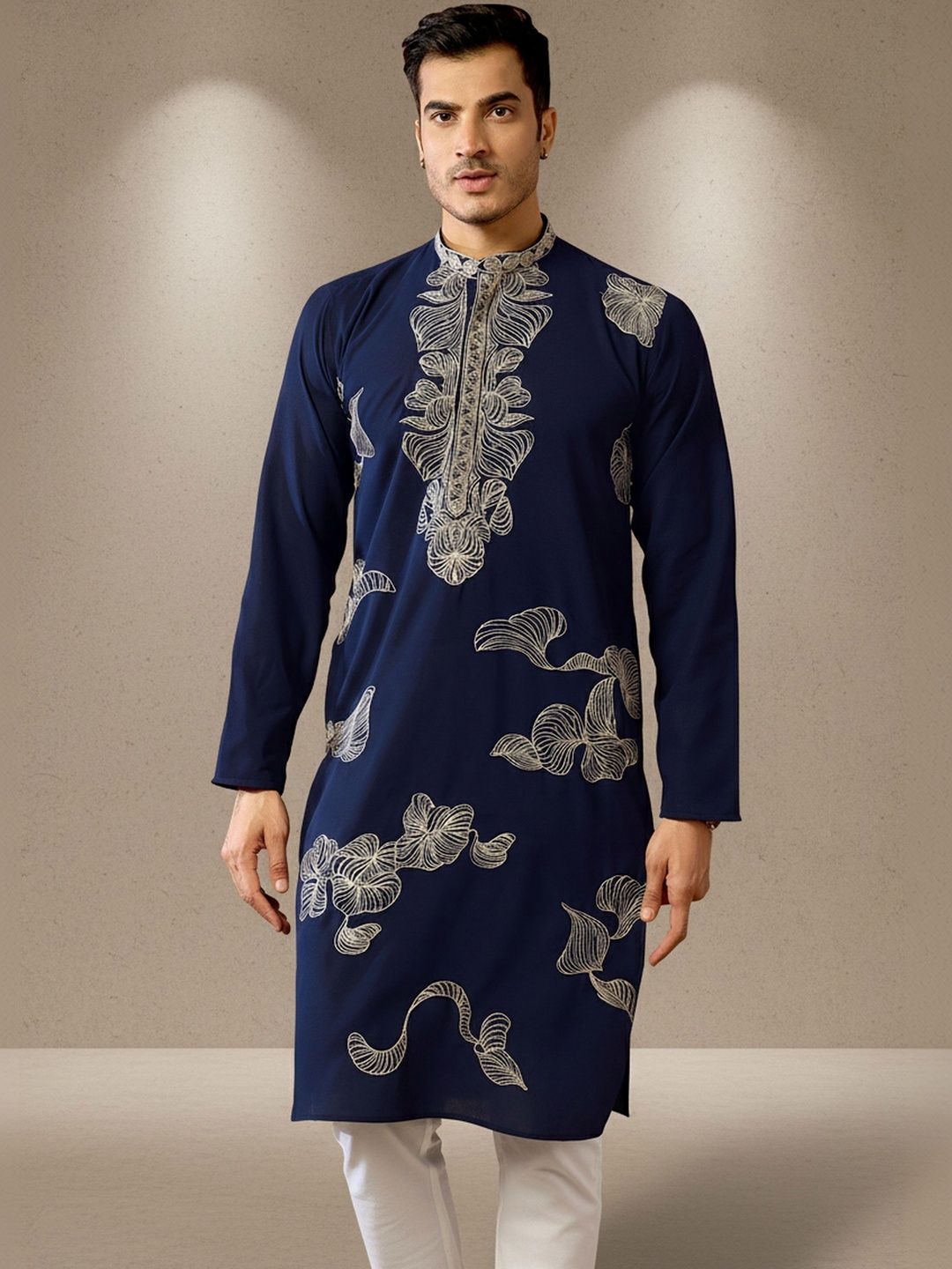 RANGRAAG Men Paisley Embellished Thread Work Kurta