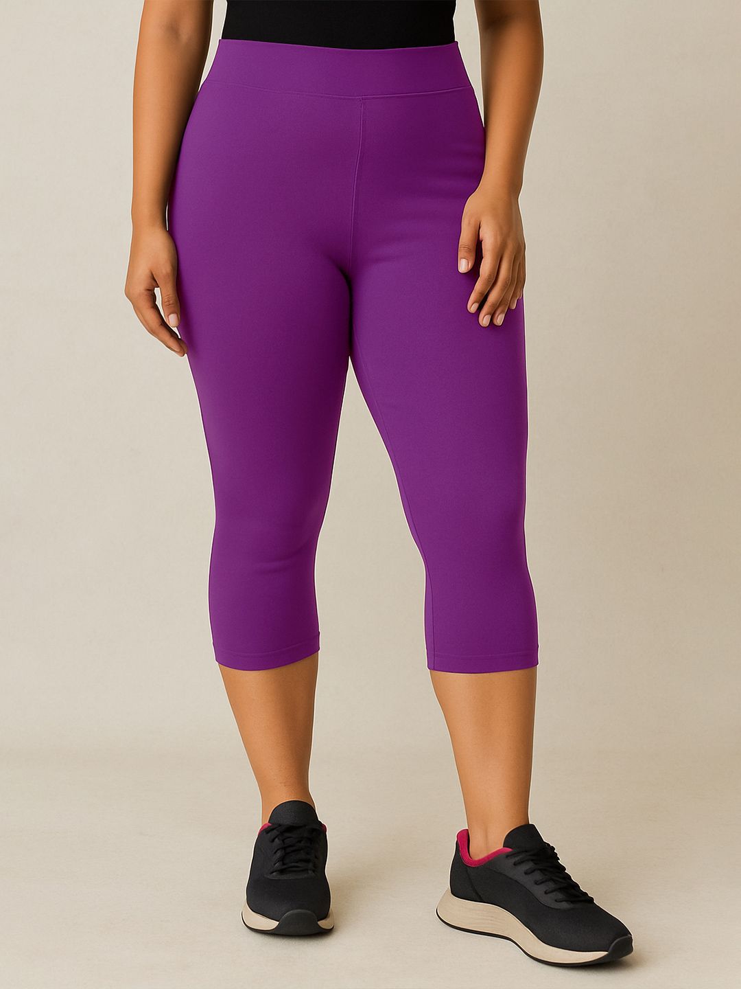 LYCOT Women Regular Fit Swim Capri
