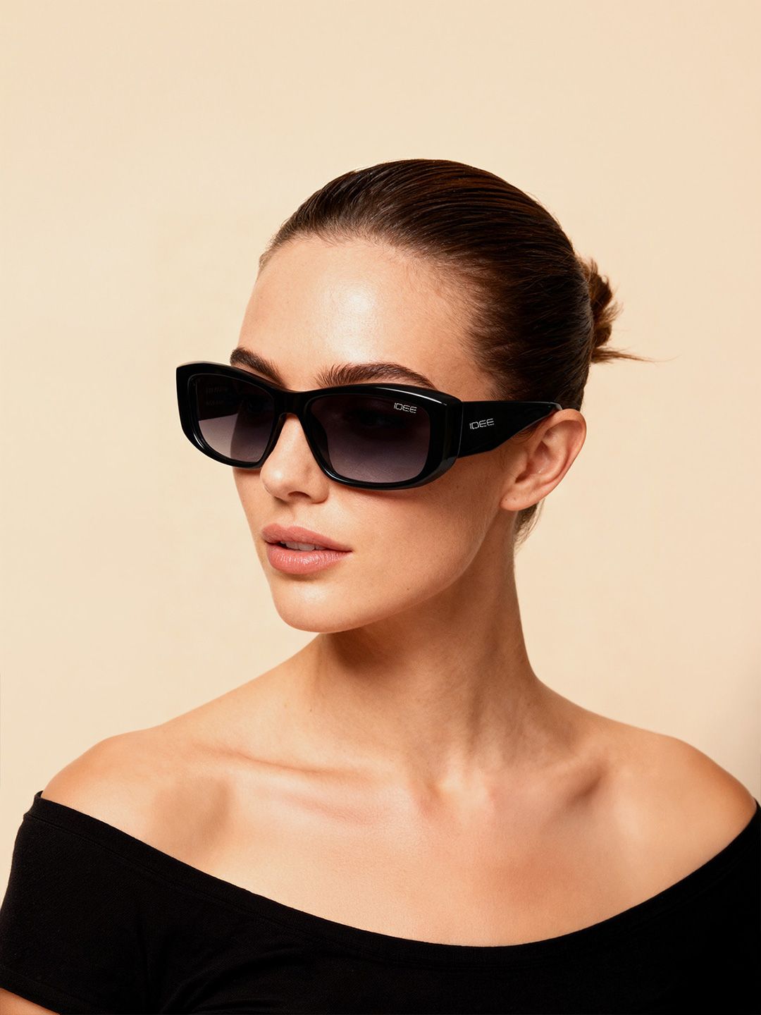 IDEE Women Rectangle Sunglasses with UV Protected Lens IDS3094C1SG