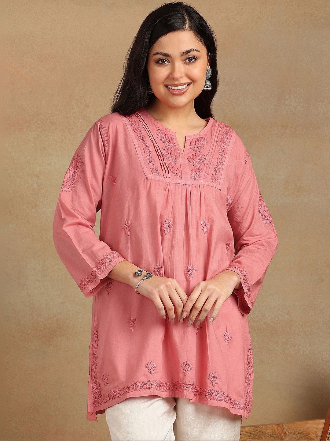 VAHSON Women Pure Cotton Floral Embroidered Chikankari Flared Short Kurta