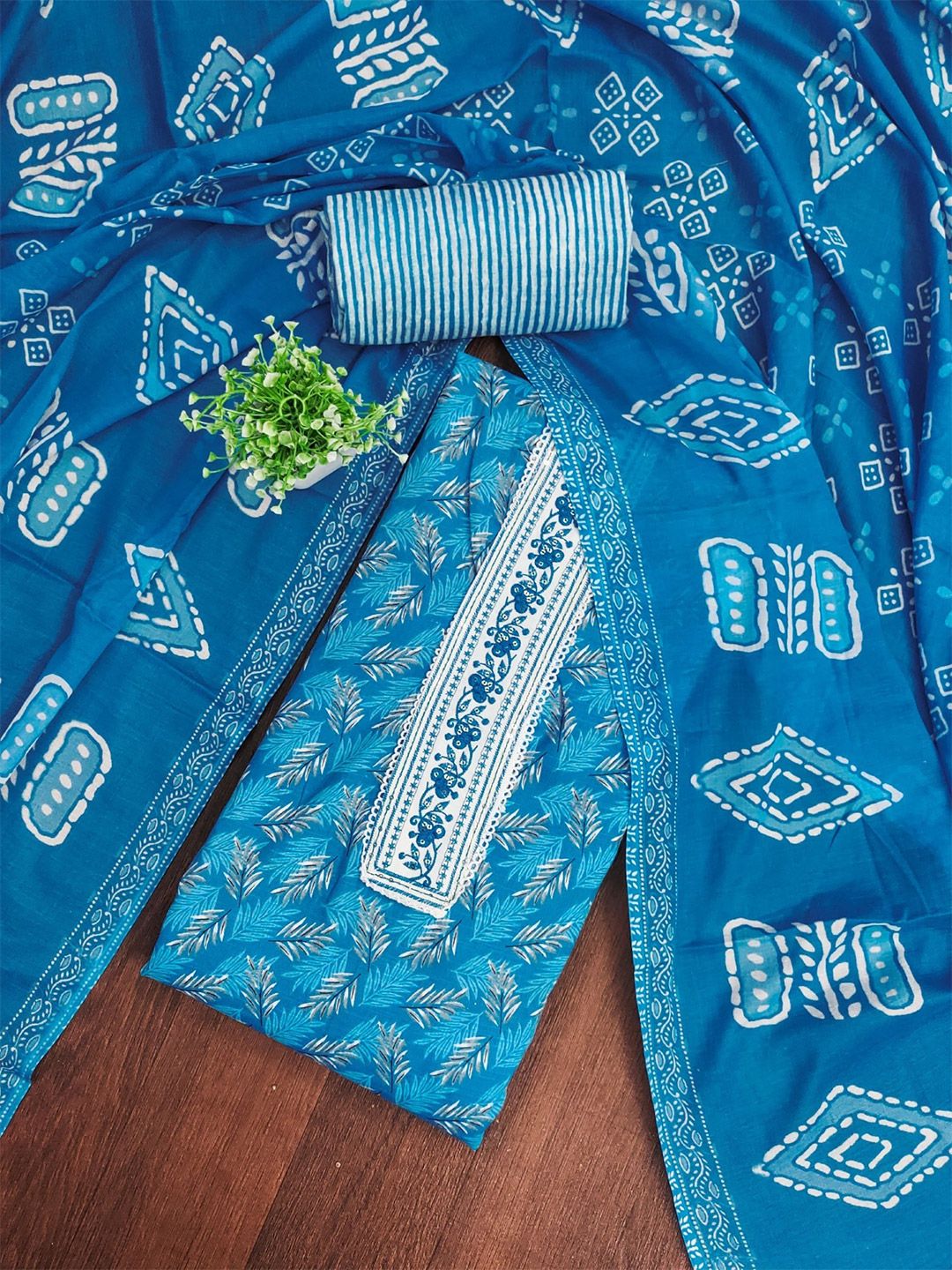 Dhaaga Ghar Printed Pure Cotton Unstitched Dress Material