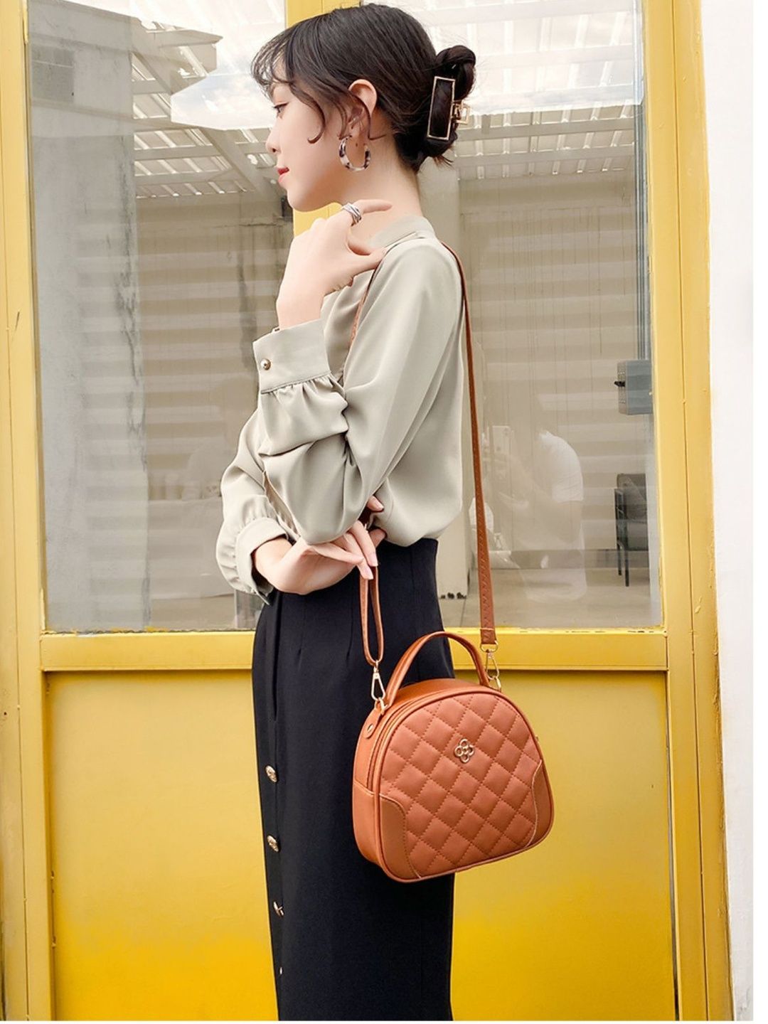 VIOLA Sling Bag with Quilted