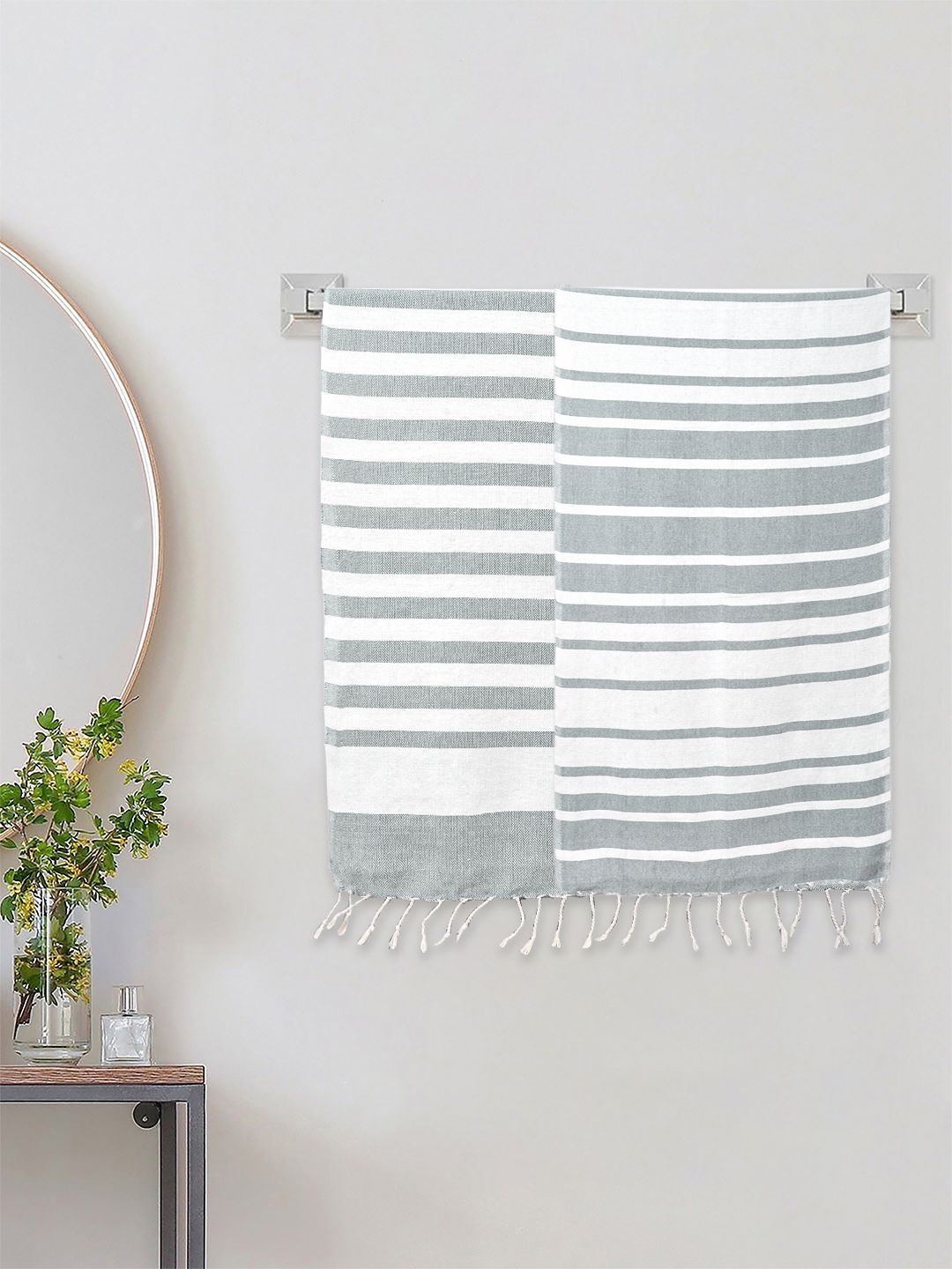 KLOTTHE Multicoloured & Grey 2 Striped Cotton 233 GSM Bath Towel