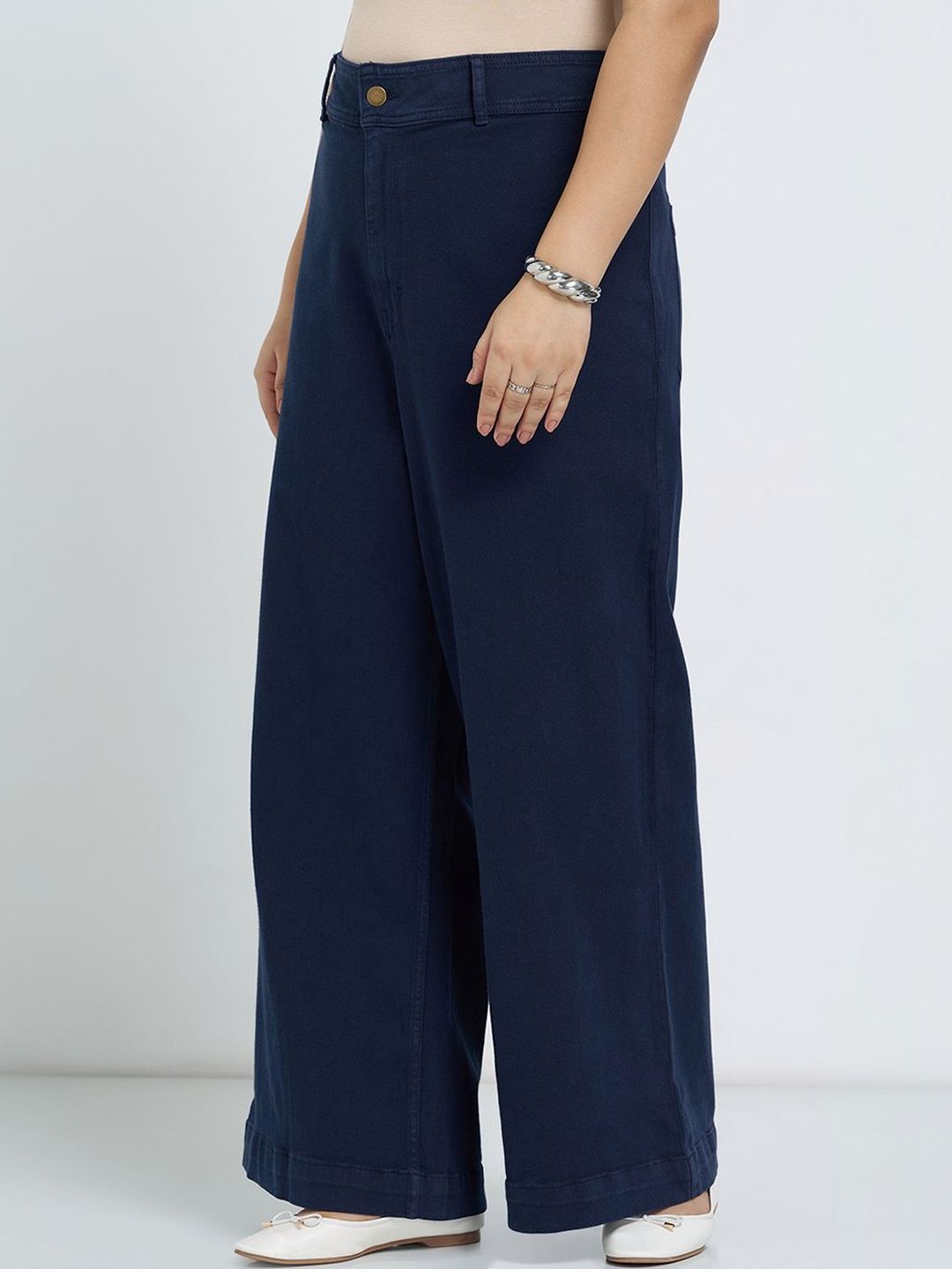 Women Wide Leg High-Rise Jeans 5