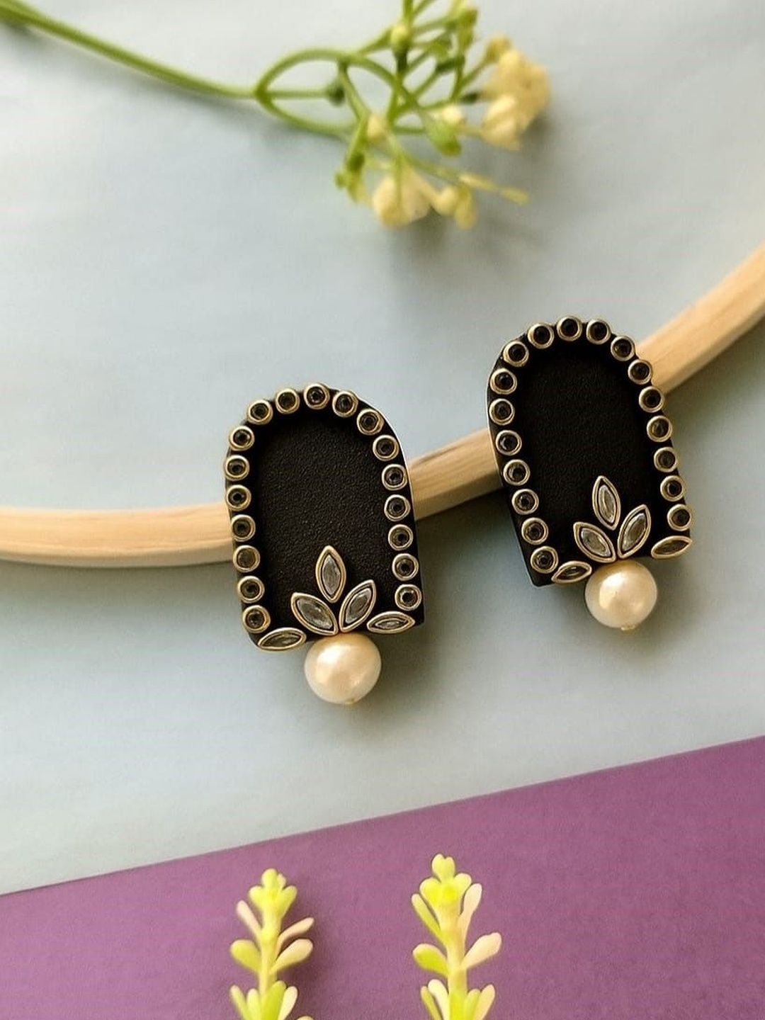 HANDMADE FOR HER Contemporary Studs Earrings