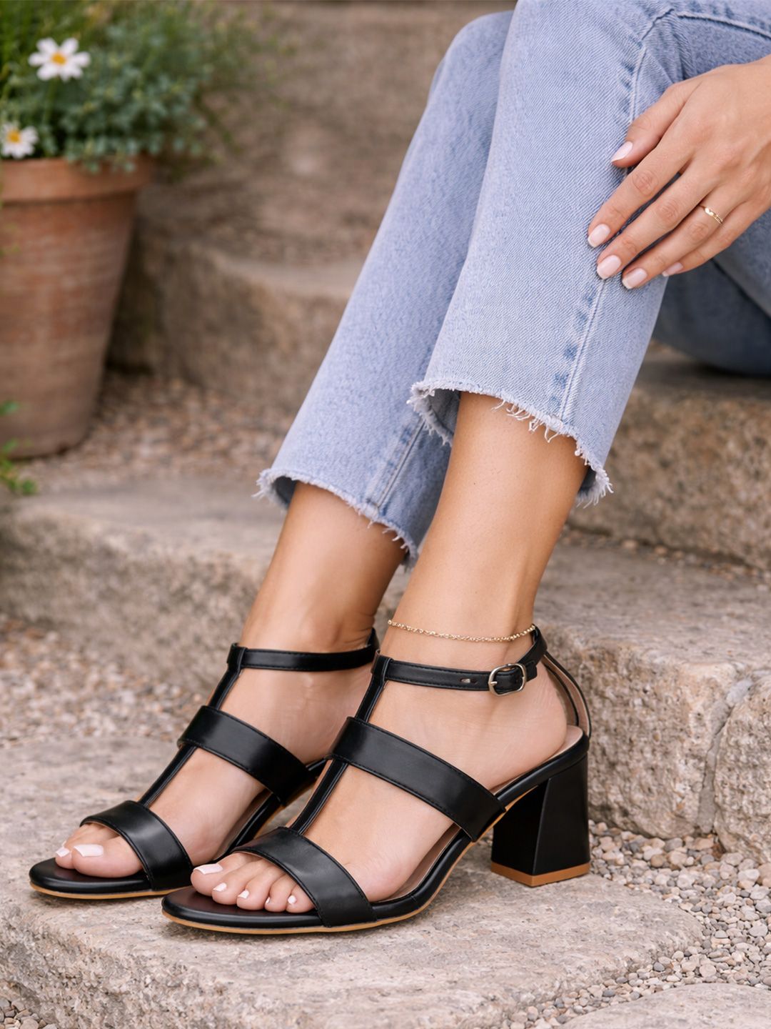 Snasta Women Leather Block Sandals with Bows