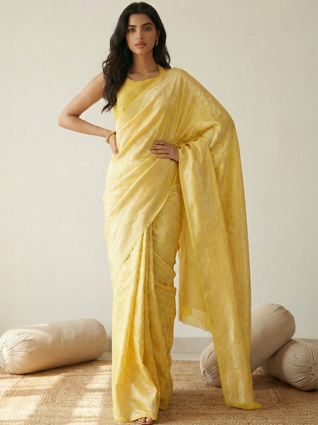 THREAD BOX Woven Design Silk Blend Saree