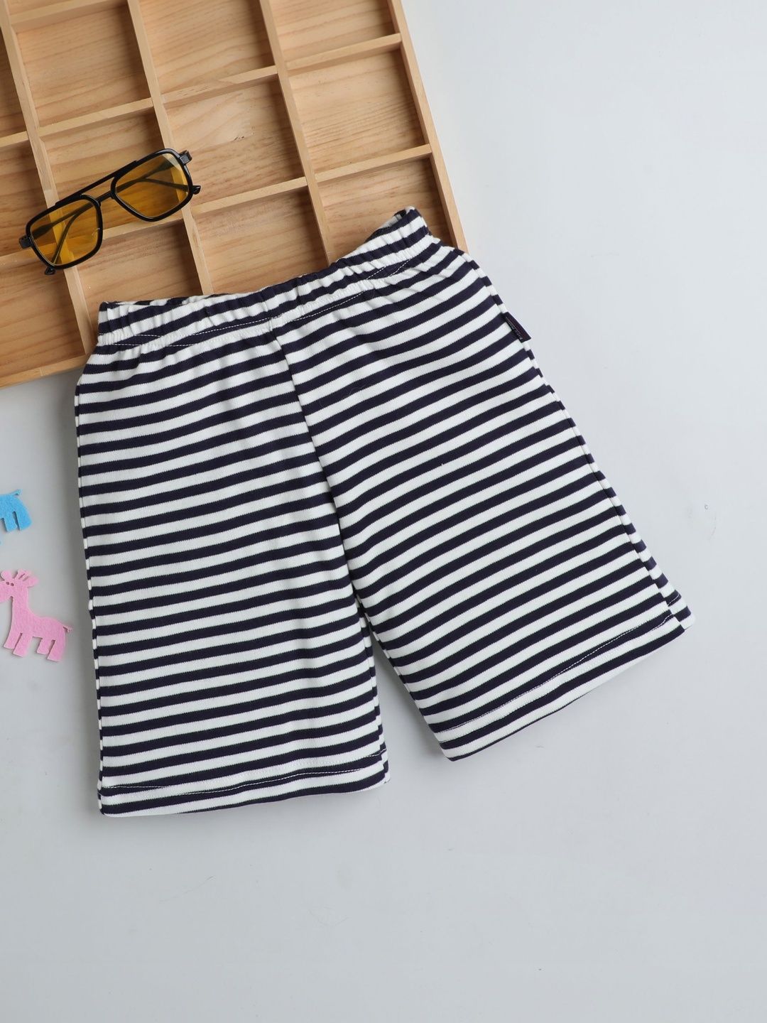 Baby Nation Unisex Kids Striped Technology Shorts