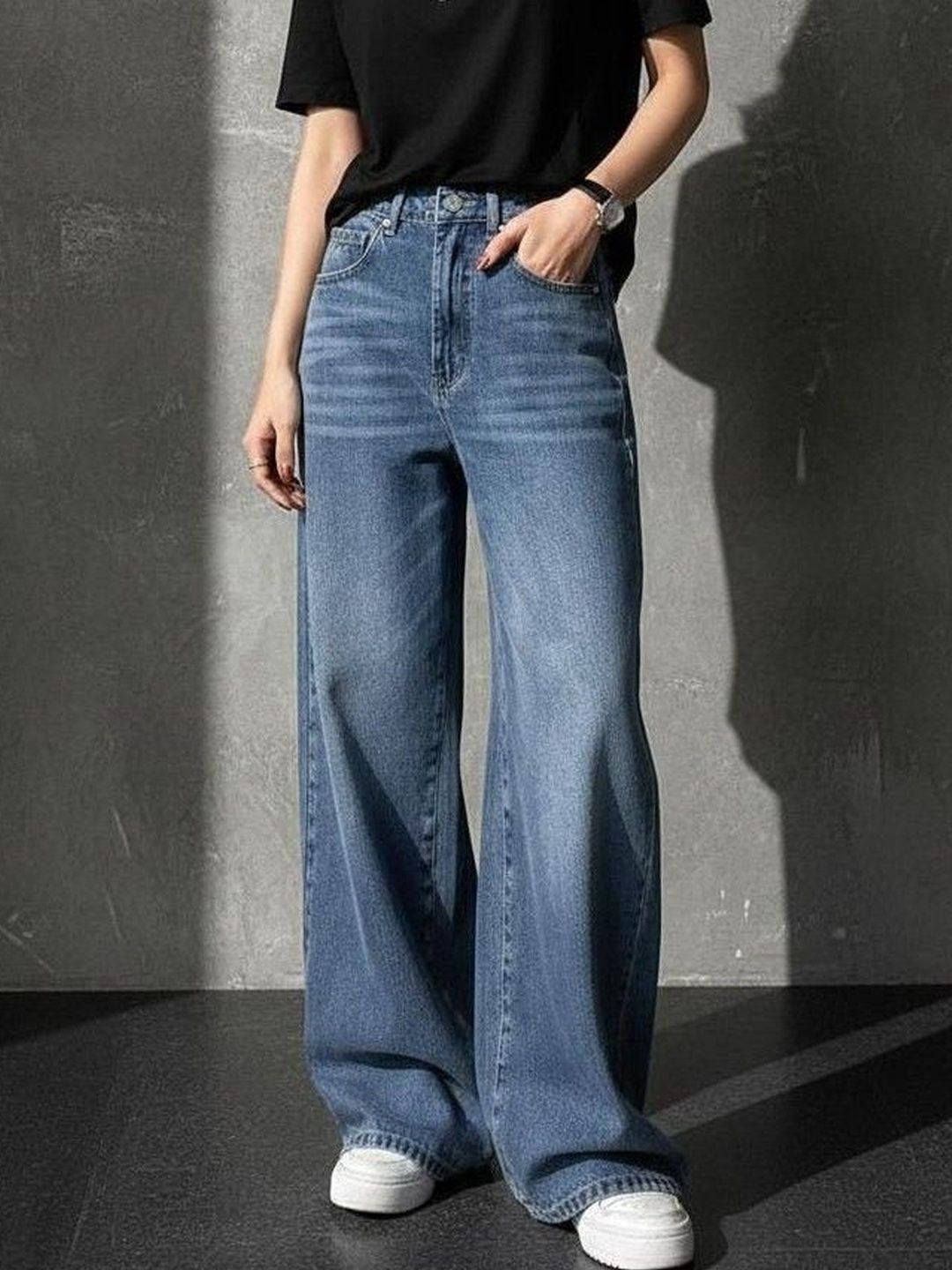 HUNTER & HAYES Women Wide Leg High-Rise Light Fade Non Stretchable Jeans