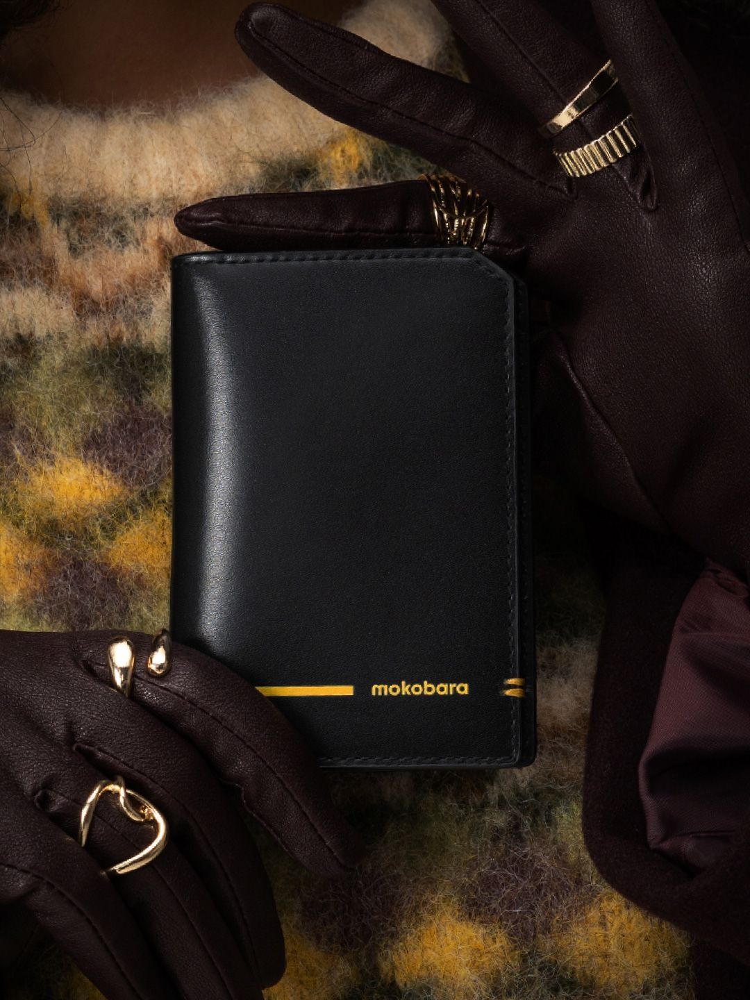 MOKOBARA Unisex Leather Two Fold Wallet