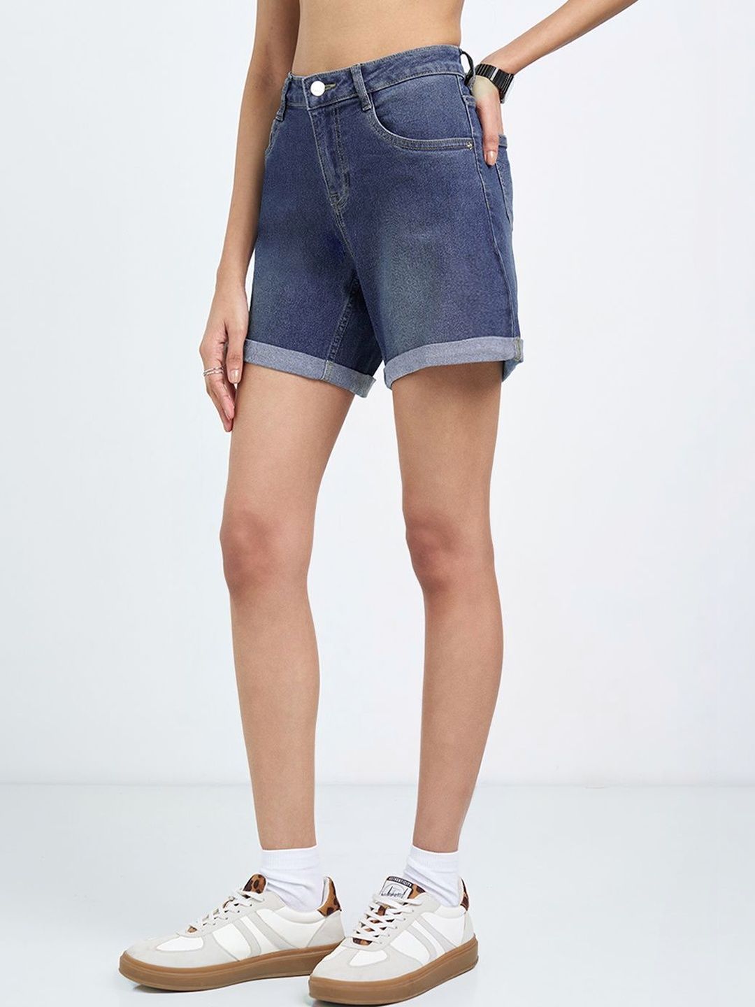Women Washed Slim Fit High-Rise Technology Shorts 5