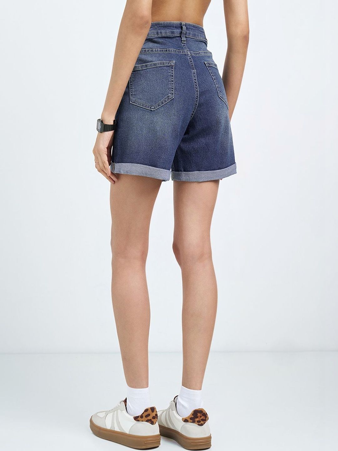 Women Washed Slim Fit High-Rise Technology Shorts 4