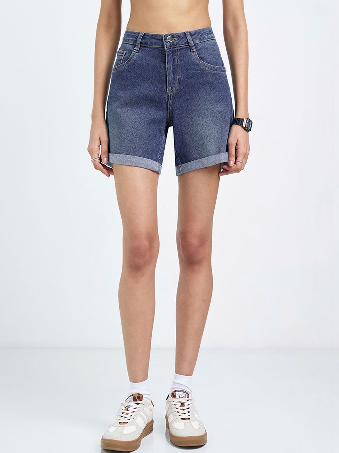 Women Washed Slim Fit High-Rise Technology Shorts 3