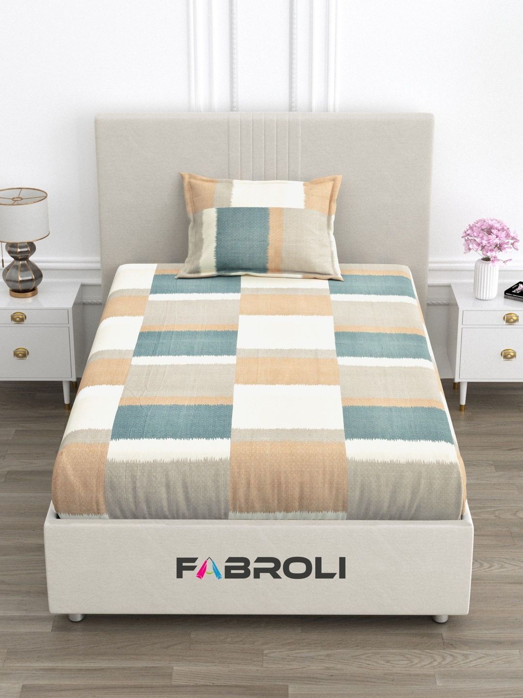 Buy FABROLI Multicoloured 300 TC Single Bedsheet With 1 Pillow Covers -  - Home for Unisex