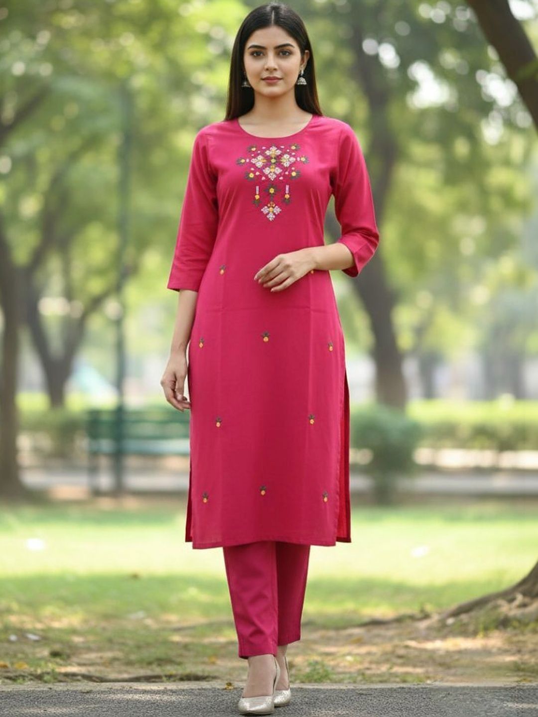 Santati Women Ethnic Motifs Embroidered Regular Mirror Work Kurta with Trousers