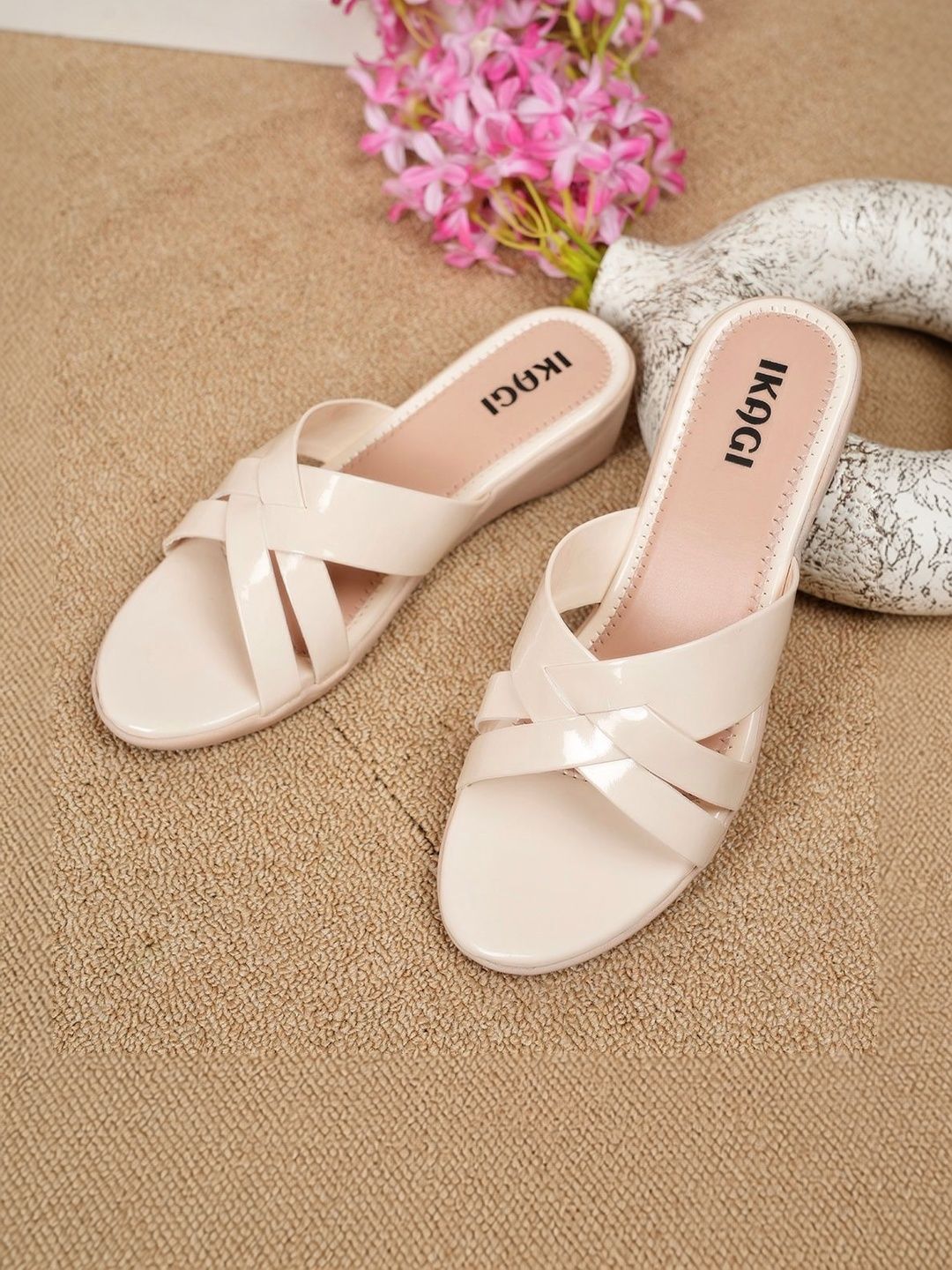 IKAGI Wedge Sandals