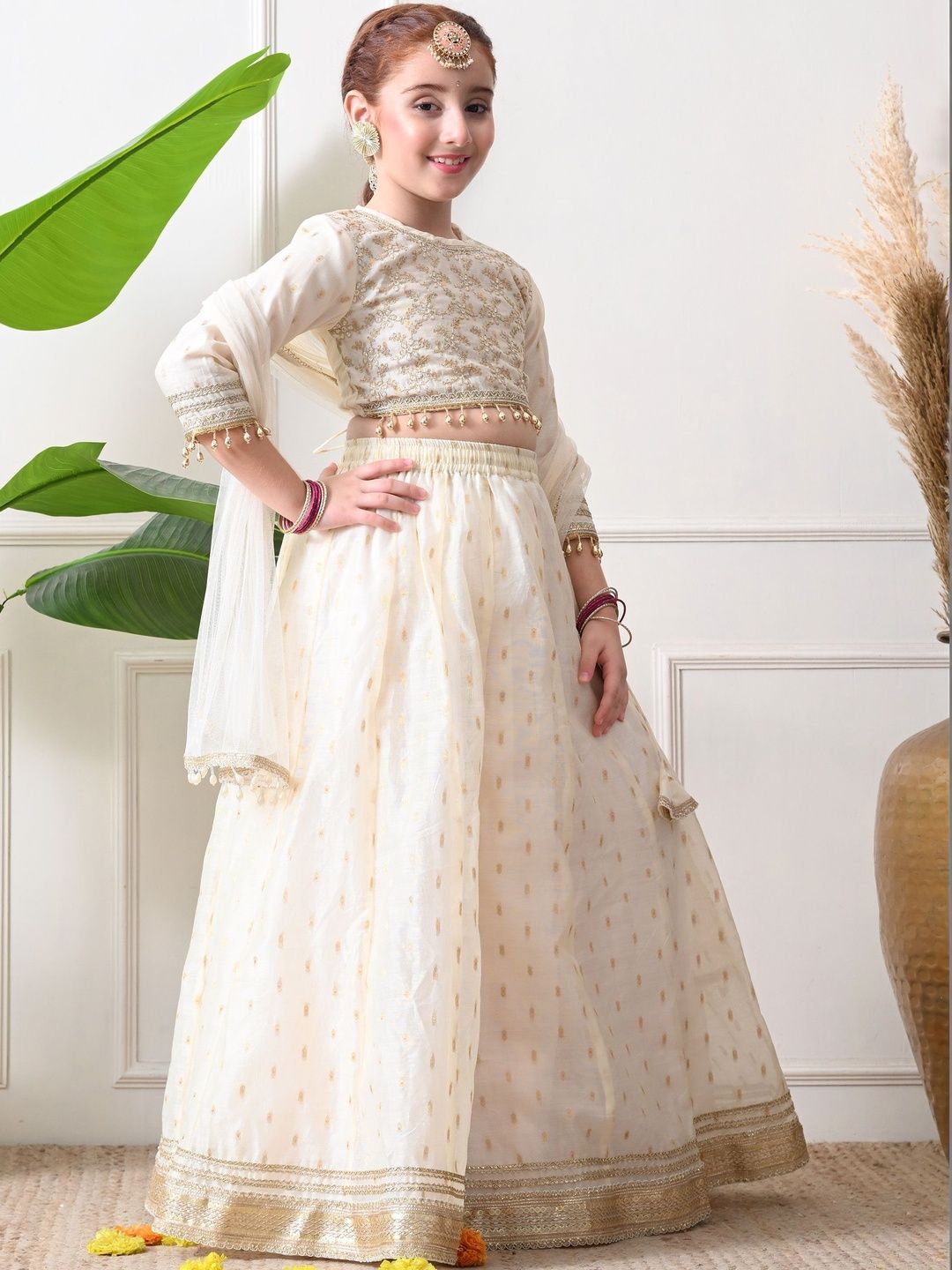 Girls Embroidered Flared Lehenga Choli with Dupatta 3