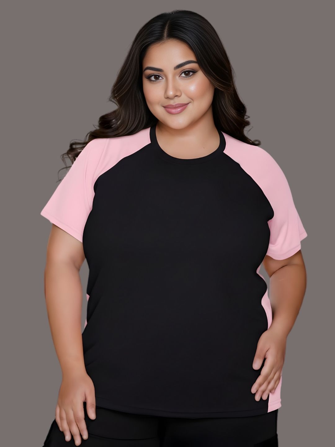 White Moon Women Colourblocked T-shirt