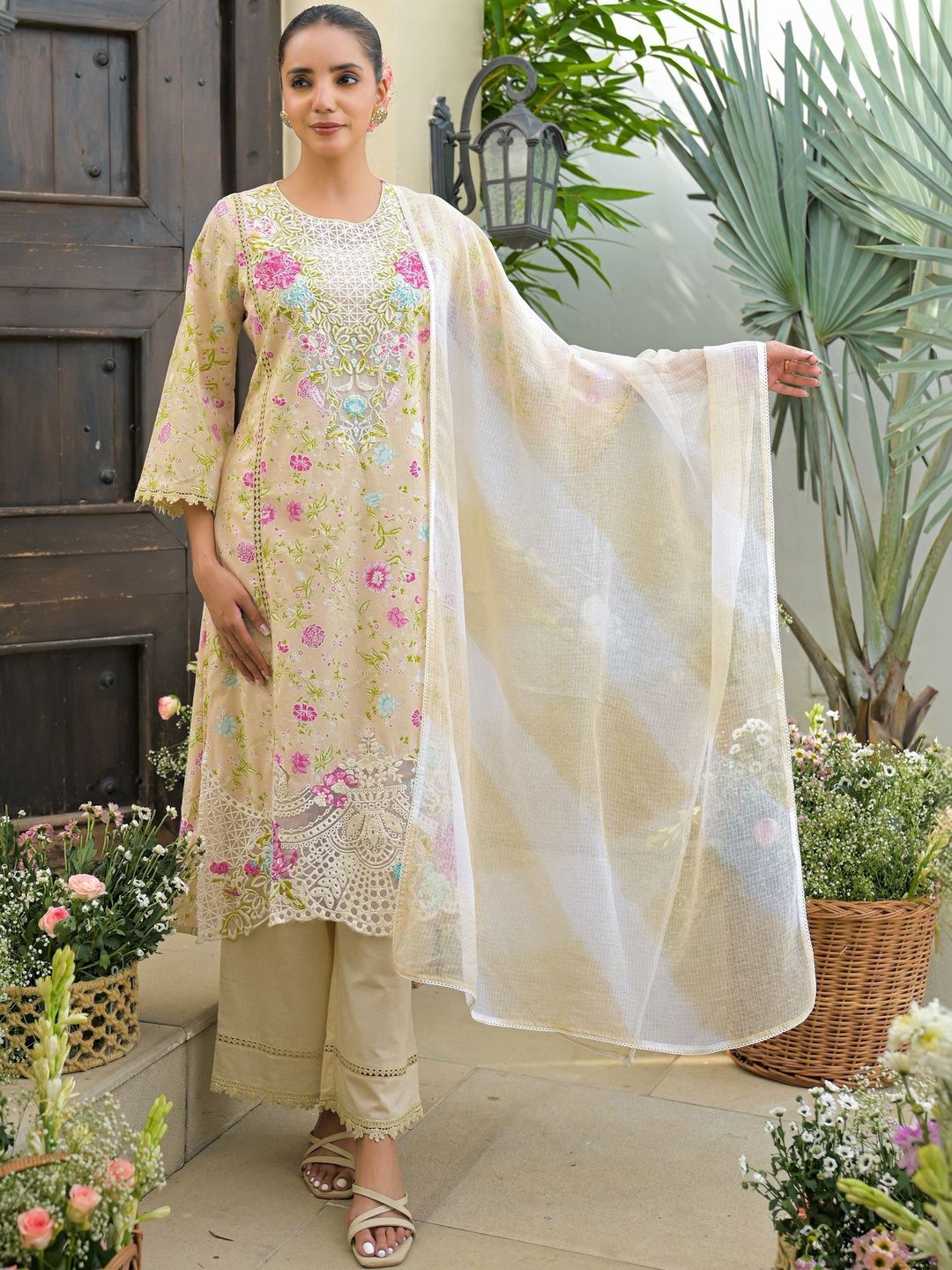 Bairaas Women Floral Embroidered Thread Work Pure Cotton Kurta with Palazzos and Dupatta