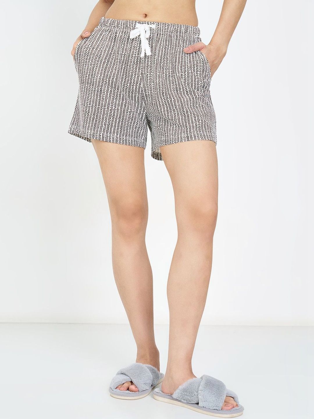 Dreamz by Pantaloons Women Printed Lounge Shorts