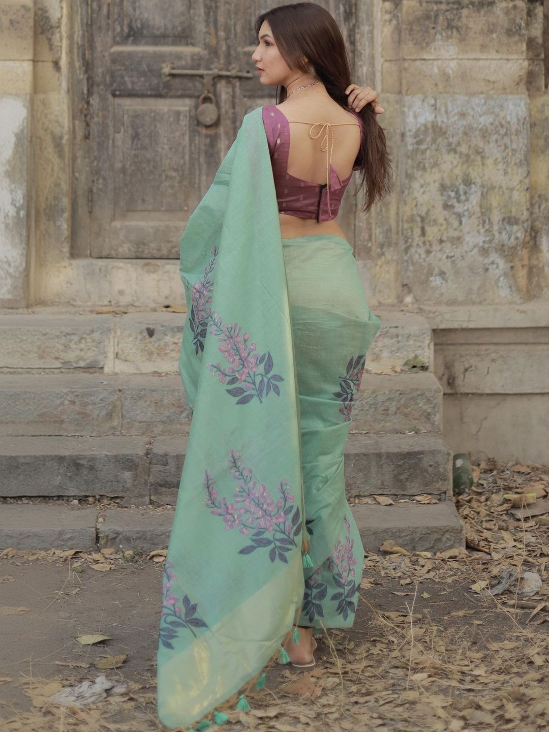 Green Cotton Linen Soft Silk Saree 4