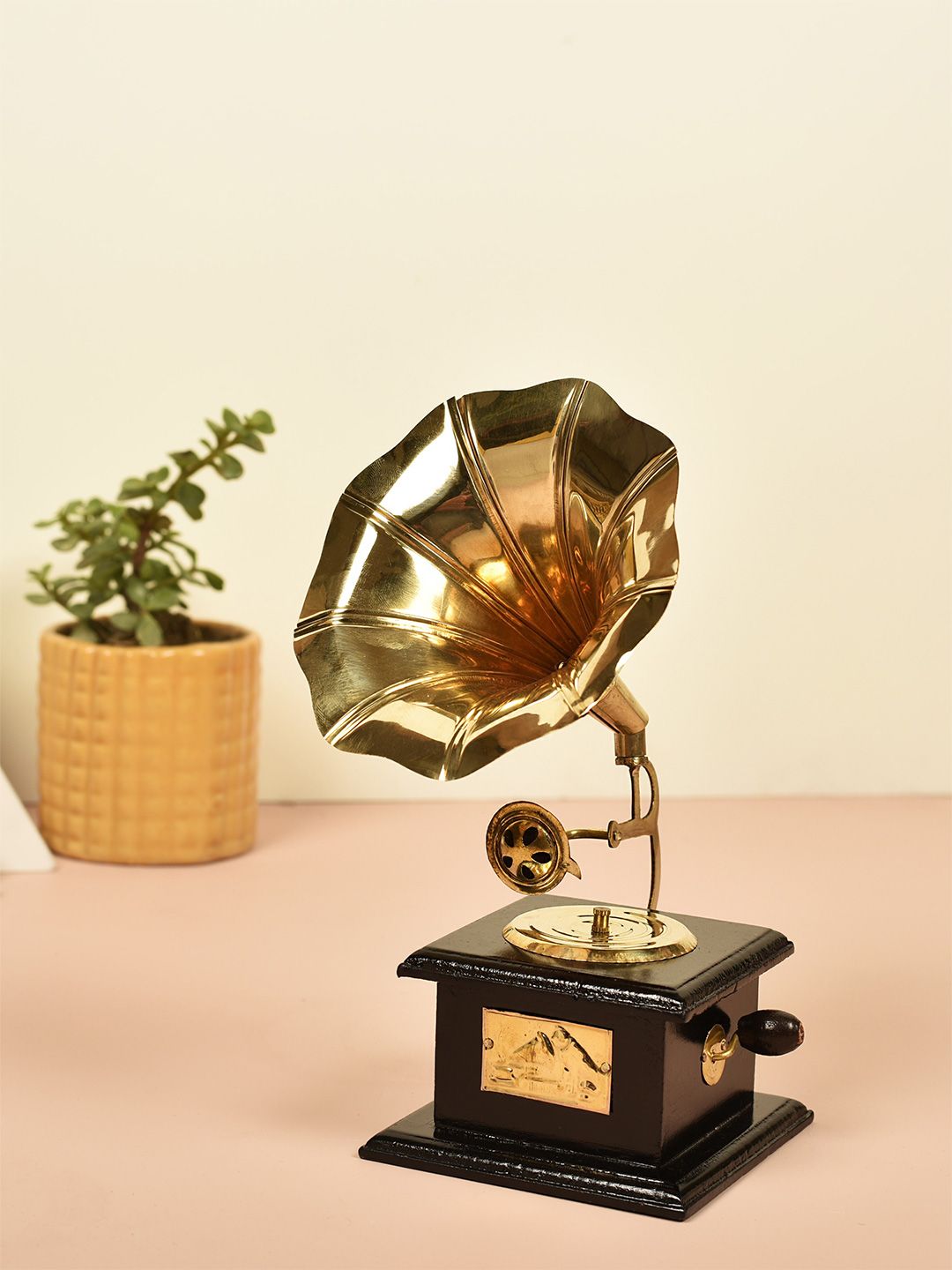 Manor House Gramophone Gold Metal Metallic Living Room Hand-Crafted Medium Showpiece - 8.7 Inches