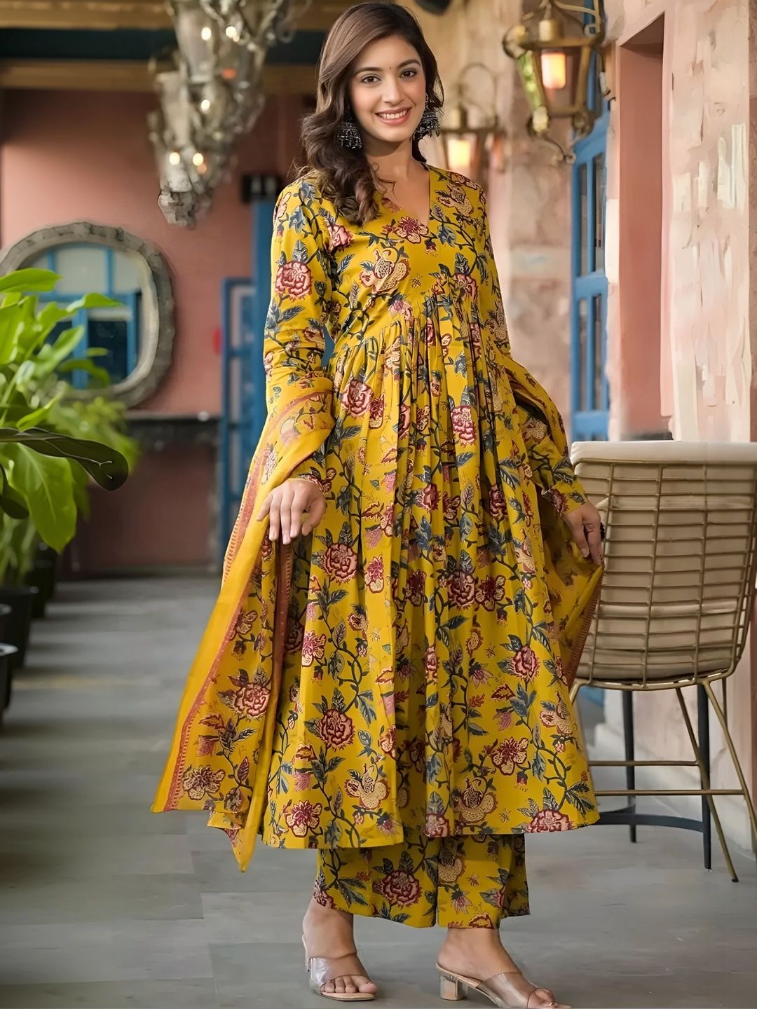 Lali Creation Women Floral Printed Empire Kurta with Palazzos & With Dupatta