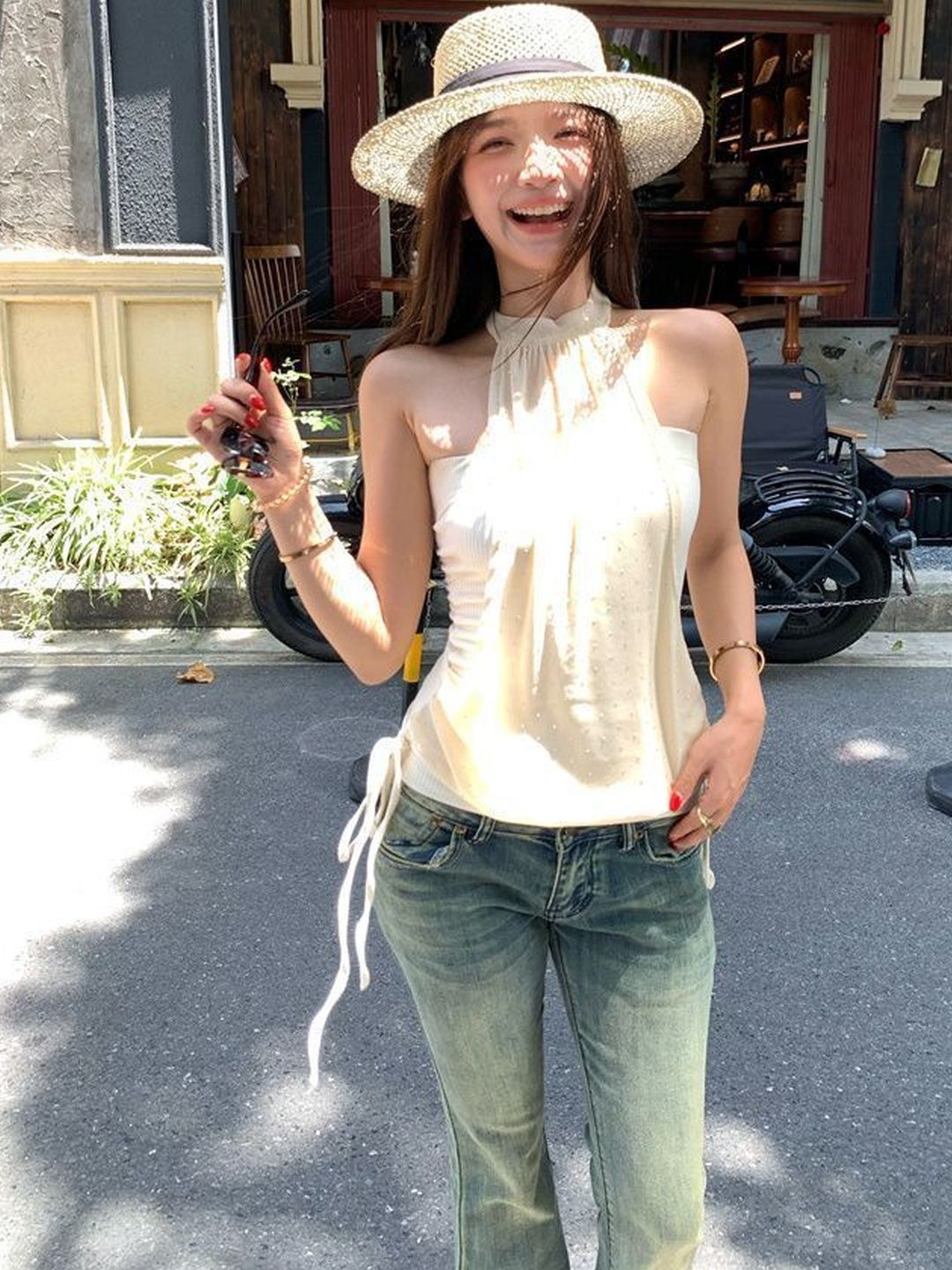 Suo Halter Neck Top