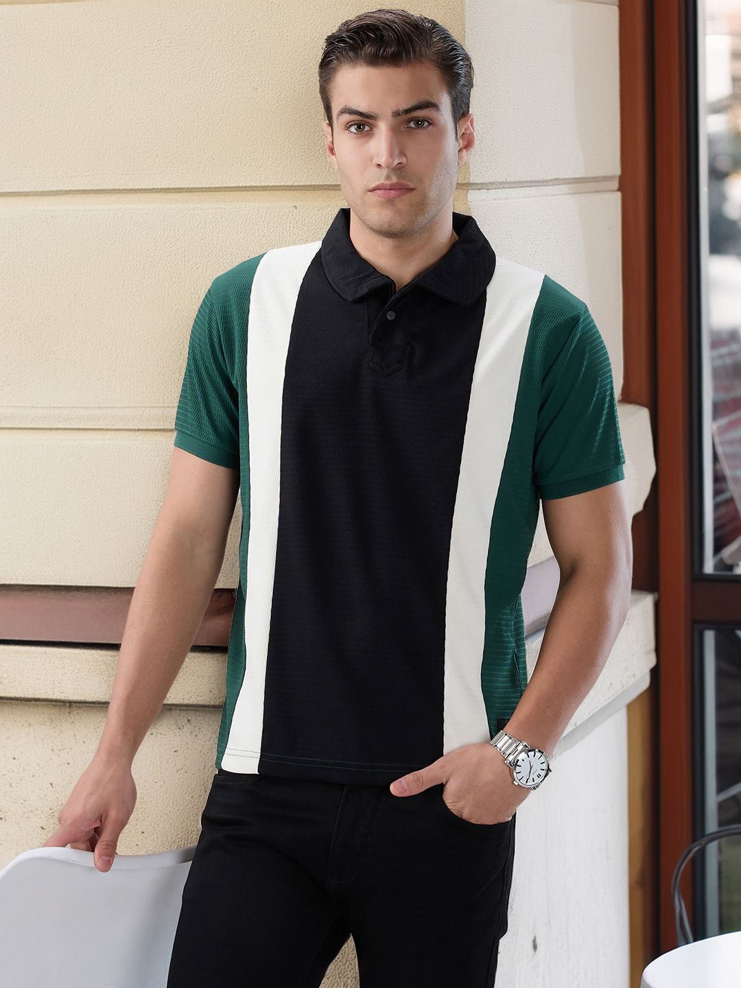 Status Quo Men Colourblocked Polo Collar T-shirt