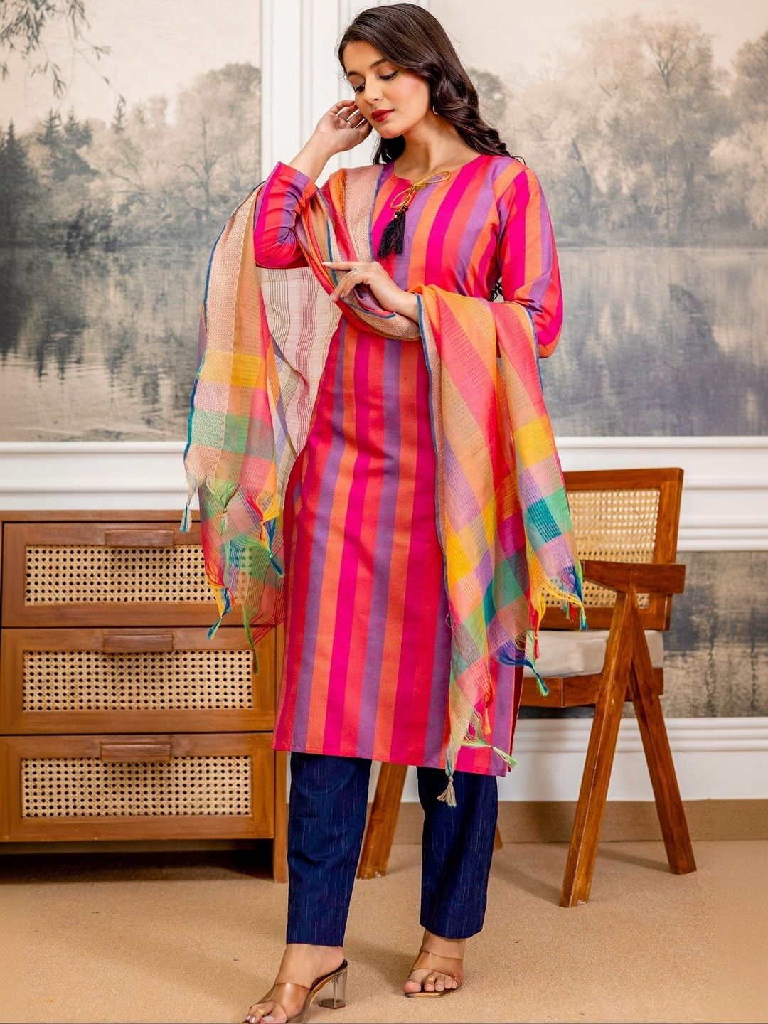 BILANZA Women Striped Regular Kurta with Trousers & With Dupatta