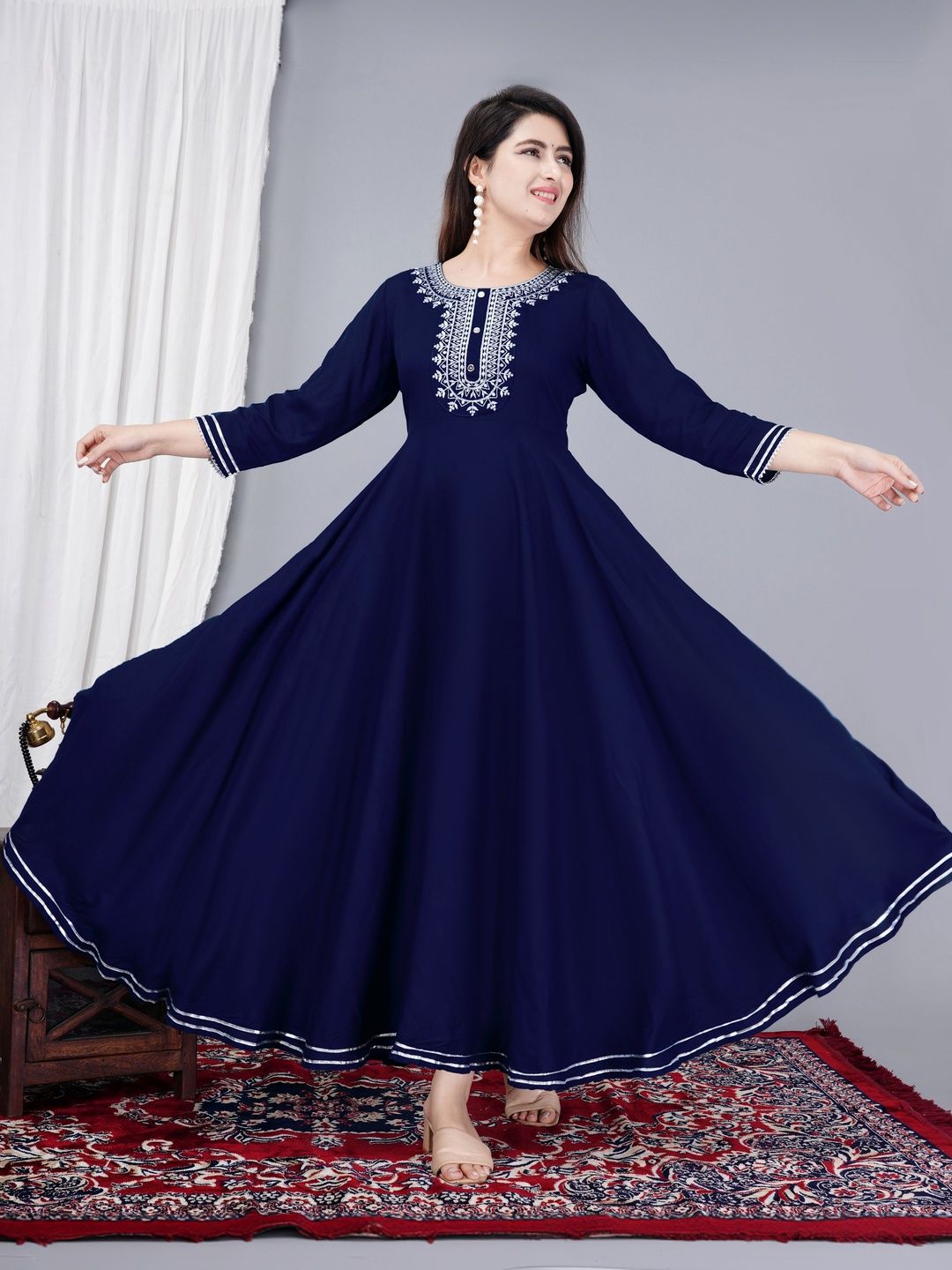 Nikhat Women Yoke Design Anarkali Kurta