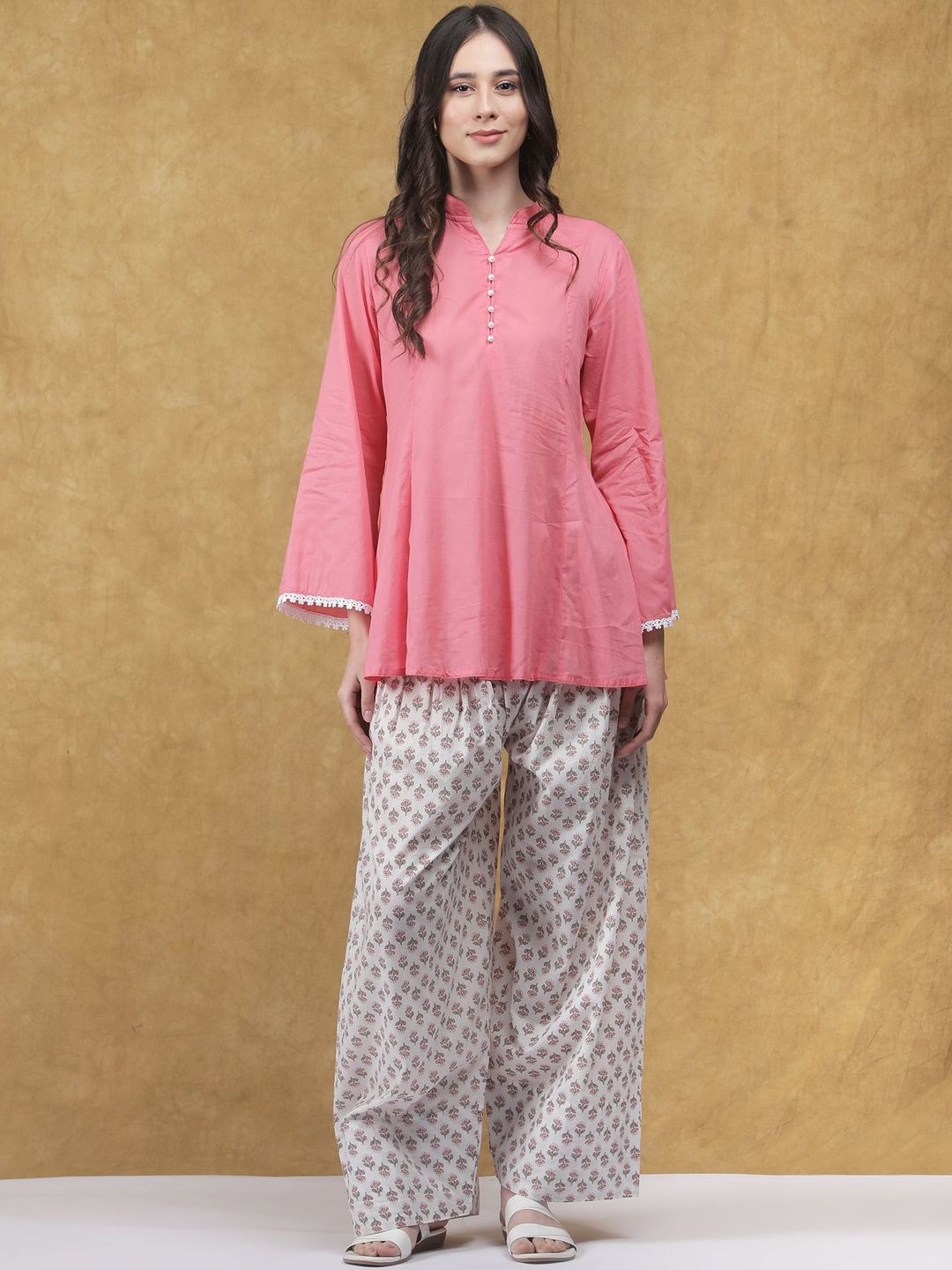 Komal Printed Pure Cotton Mandarin Collar Tunic & Trousers Co-ords
