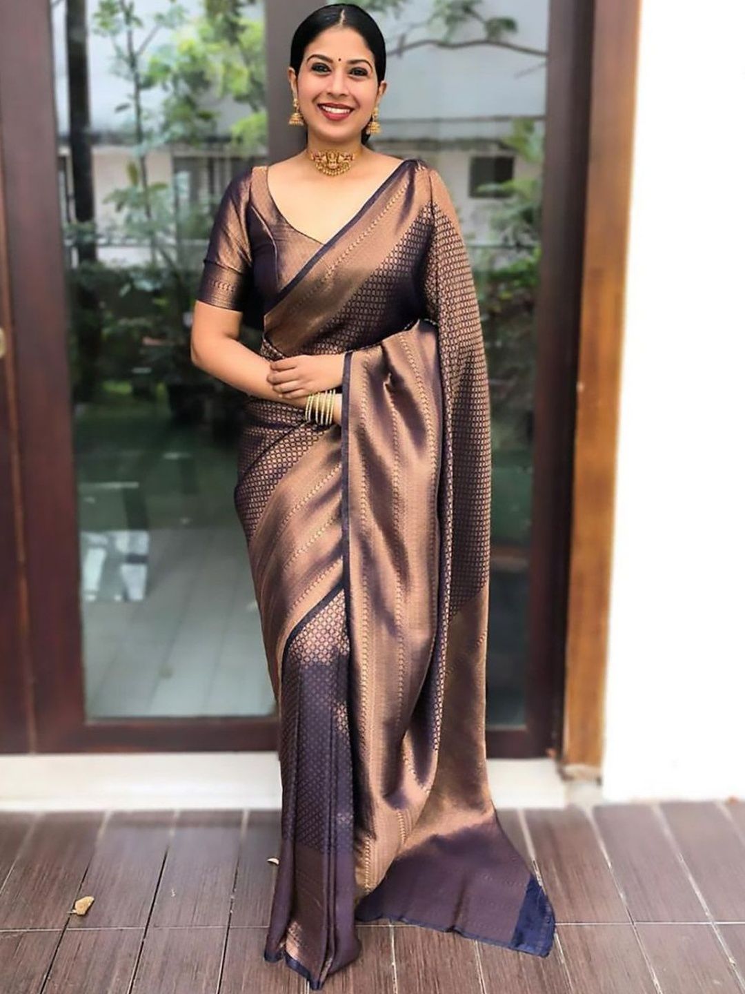 Mitera Woven Design Zari Silk Blend fwd Saree