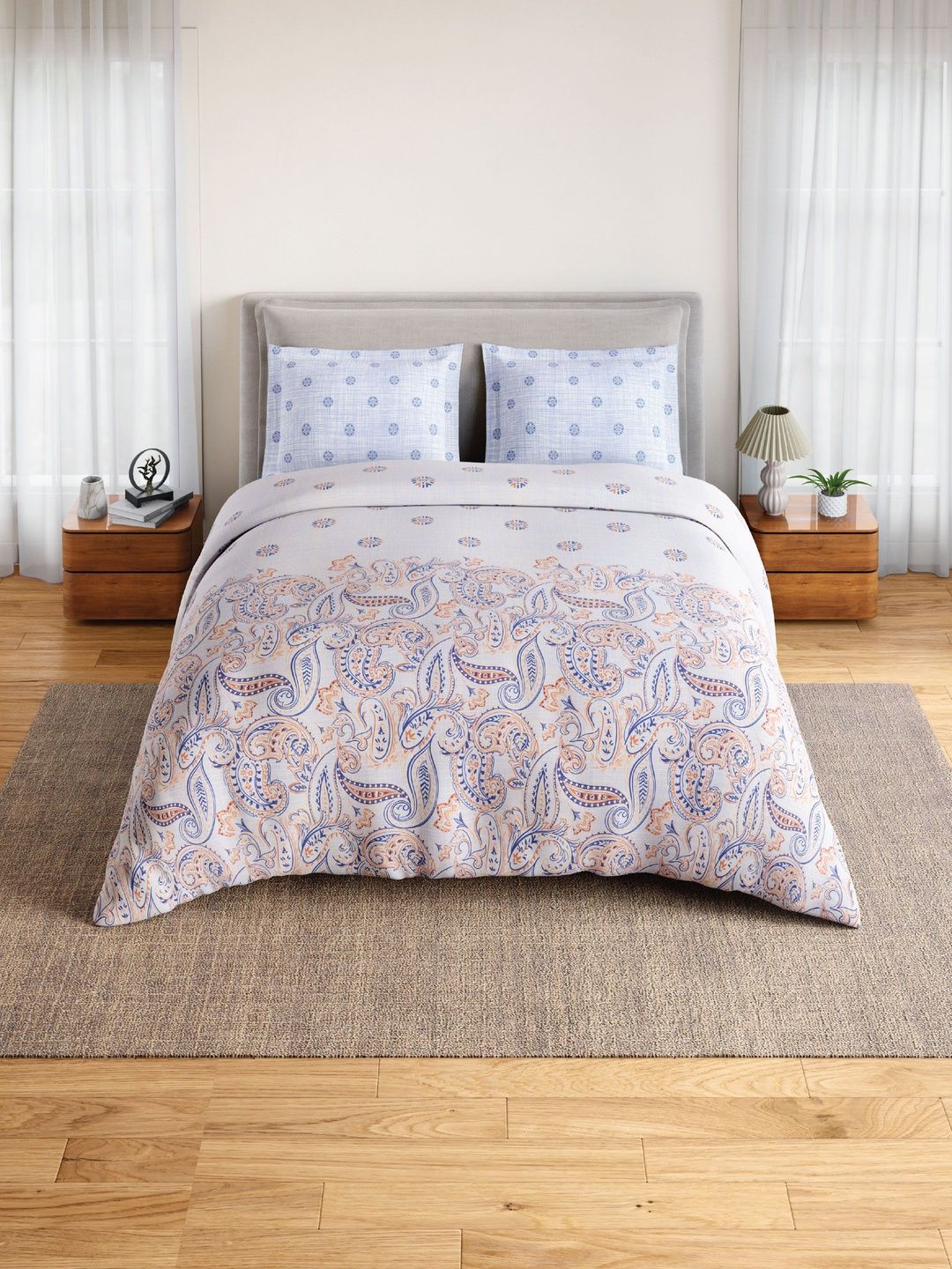 Buy SPACES White 144 TC King Bedsheet With 2 Pillow Covers -  - Home for Unisex