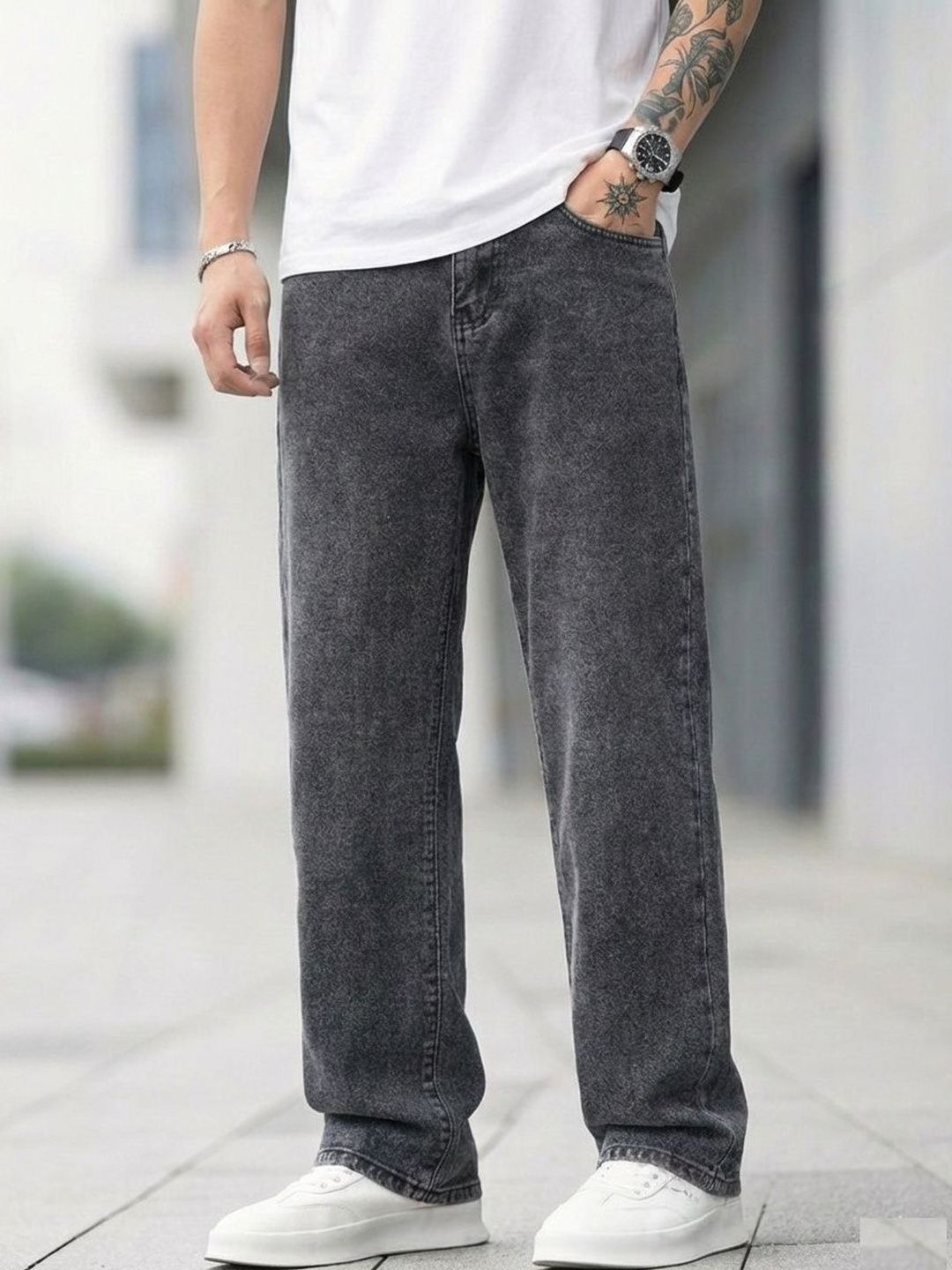 EVERFADE Men Relaxed Fit Mid-Rise Light Fade Jeans