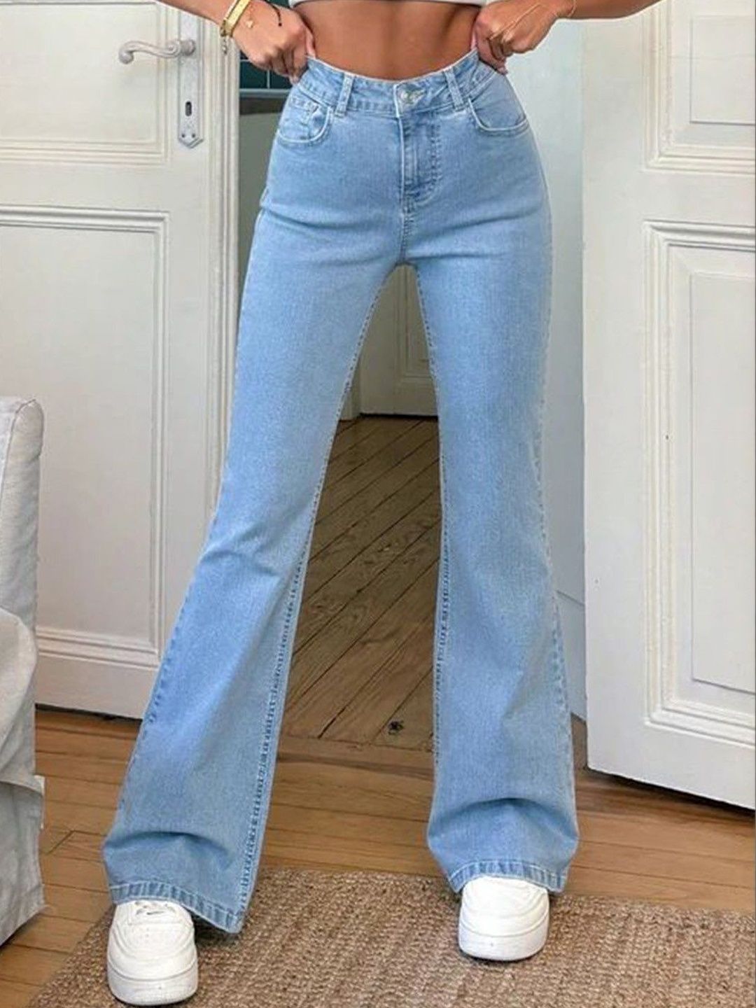 KASHIANXSTYLE Women Bootilicious Bootcut High-Rise Light Fade Stretchable Jeans
