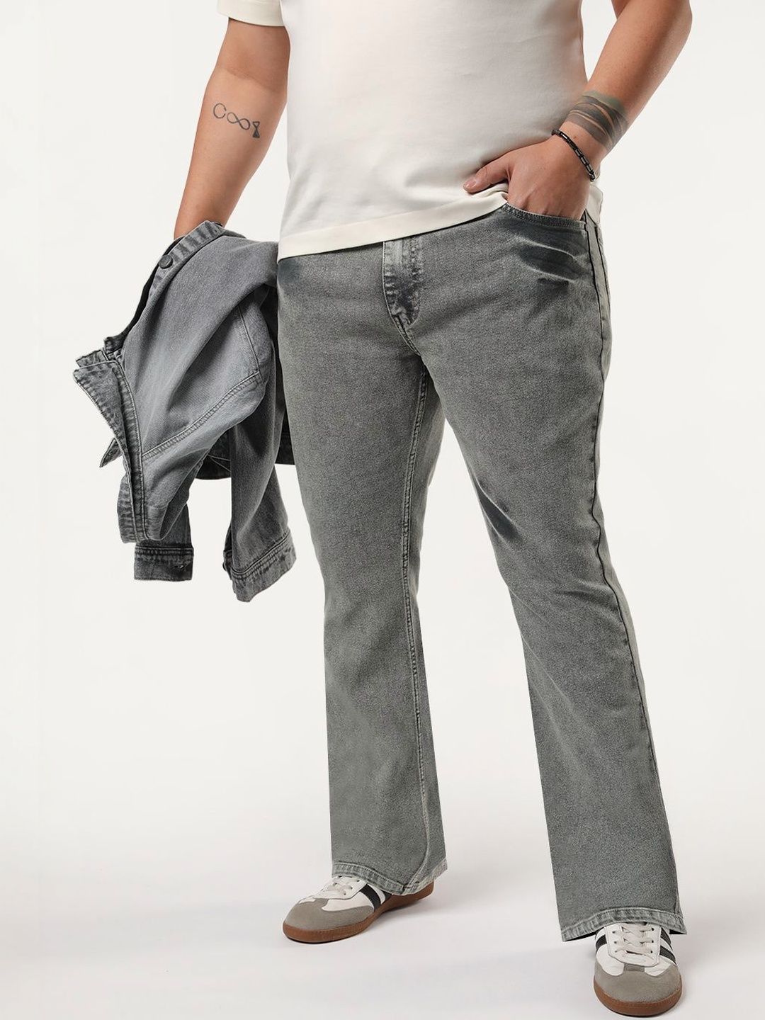 Urbano Plus Men Light Grey Bootcut Fit Mid Rise Acid Wash Stretchable Jeans