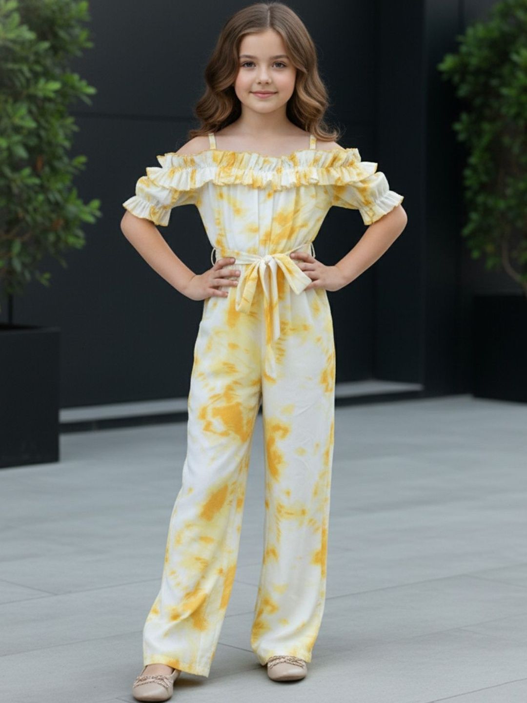 Girls Off-Shoulder Printed Basic Jumpsuit with Ruffles 2