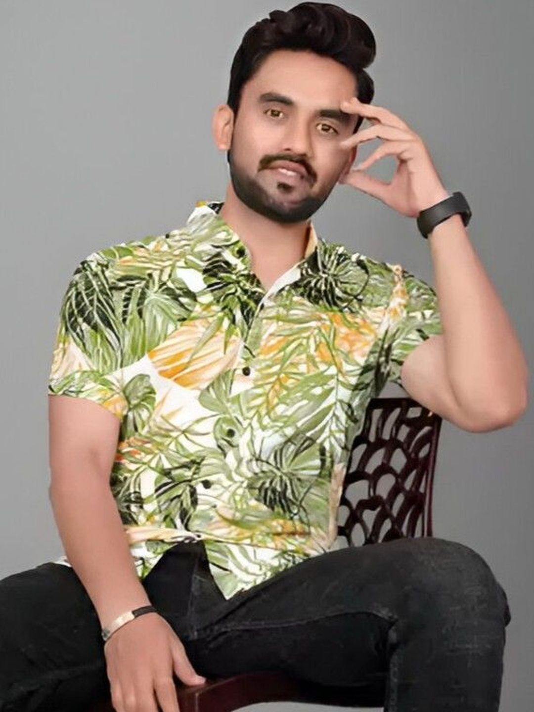 SRGI Regular Fit Floral Printed Casual Shirt
