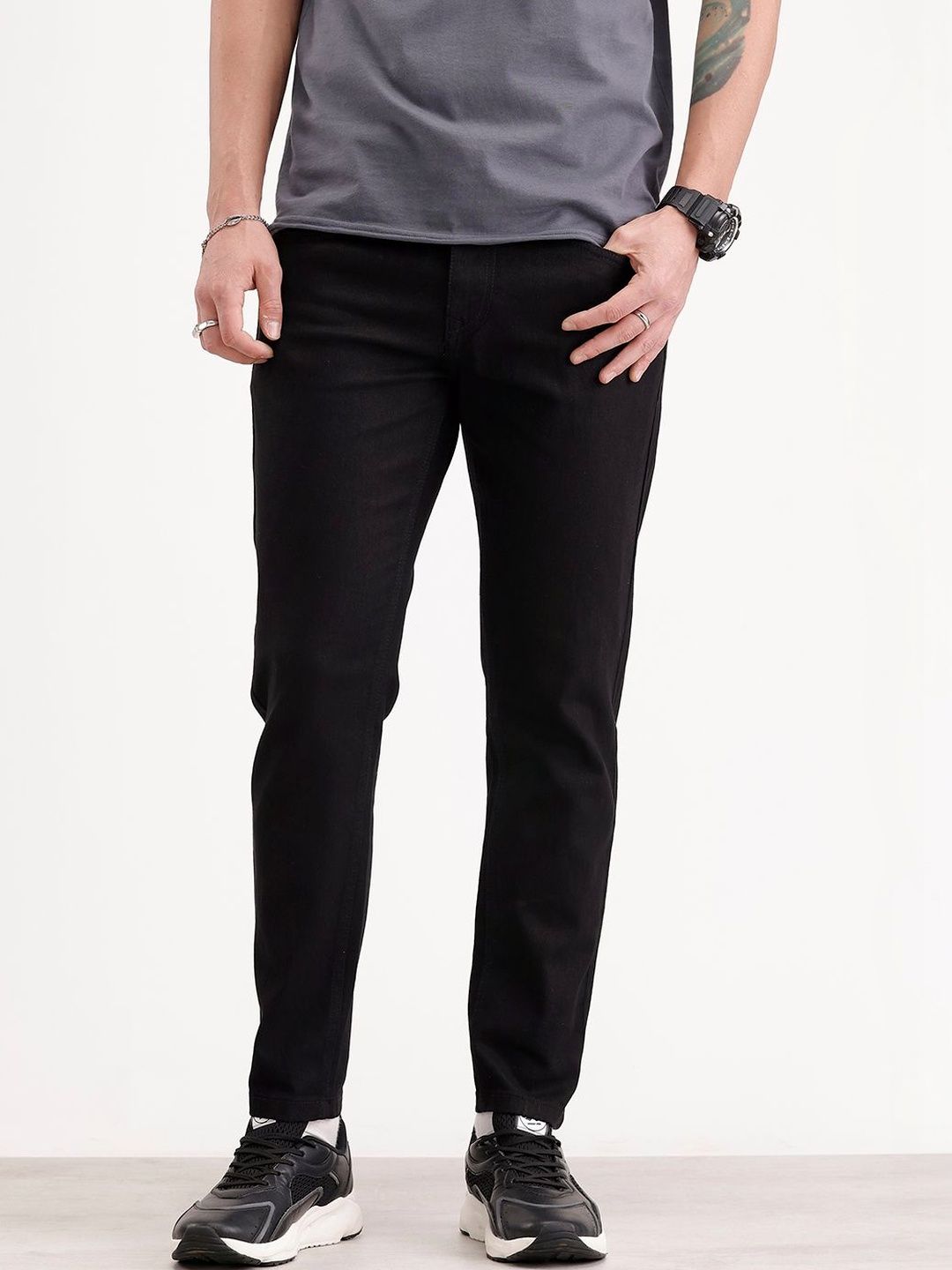 WROGN Men Skinny Fit Mid-Rise Stretchable Jeans