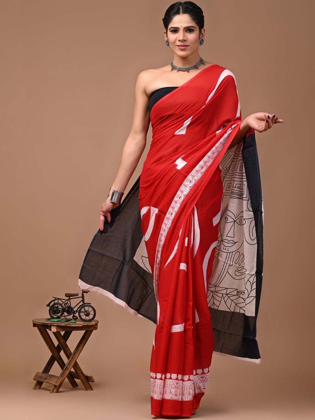 HERE&NOW Ethnic Motifs Pure Cotton Ikat Saree