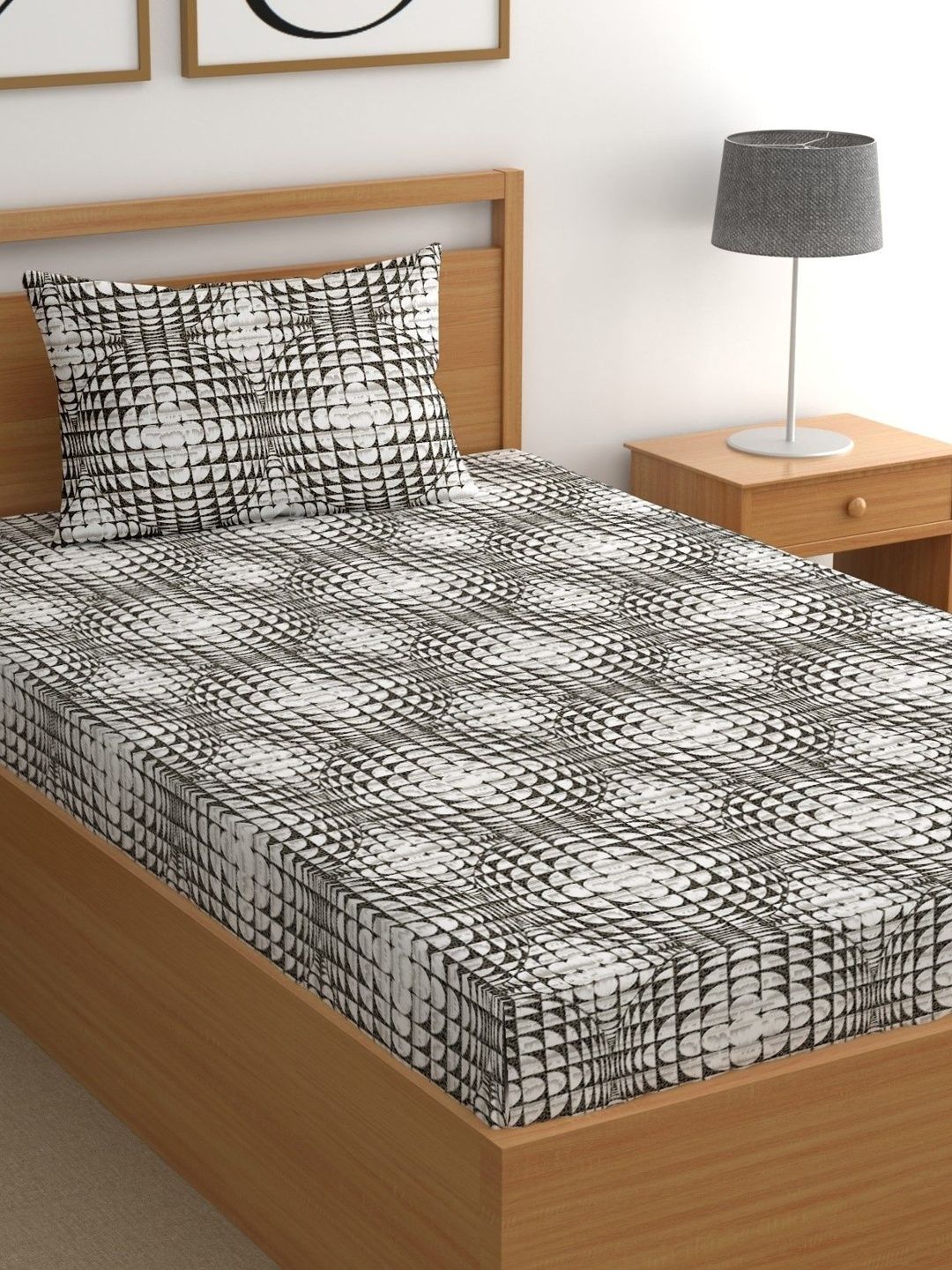CG HOMES White Geometric 210 TC Single Bedsheet with 1 Pillow Covers