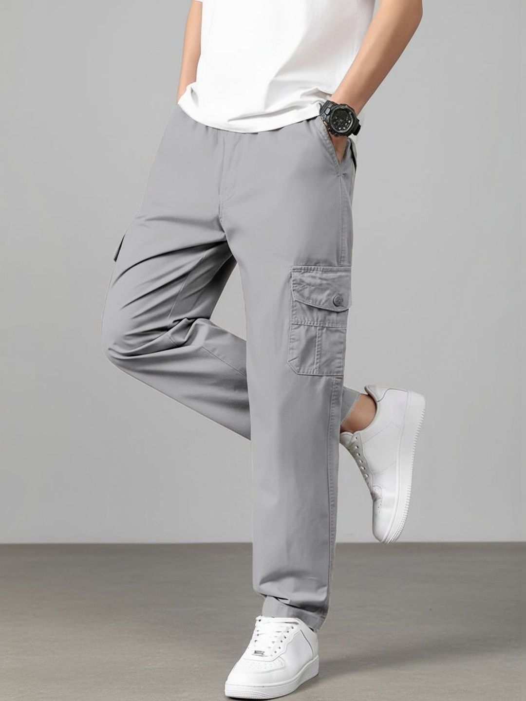 VOGAAN Men Relaxed Loose Fit Cargos Trousers