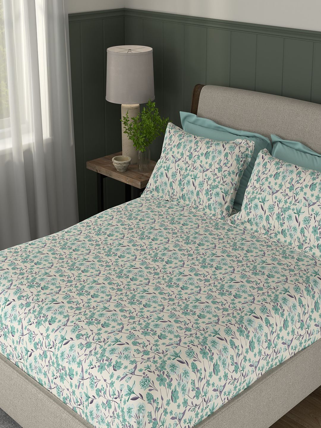 Portico New York Signature White Floral 104 TC King Bedsheet with 2 Pillow Covers
