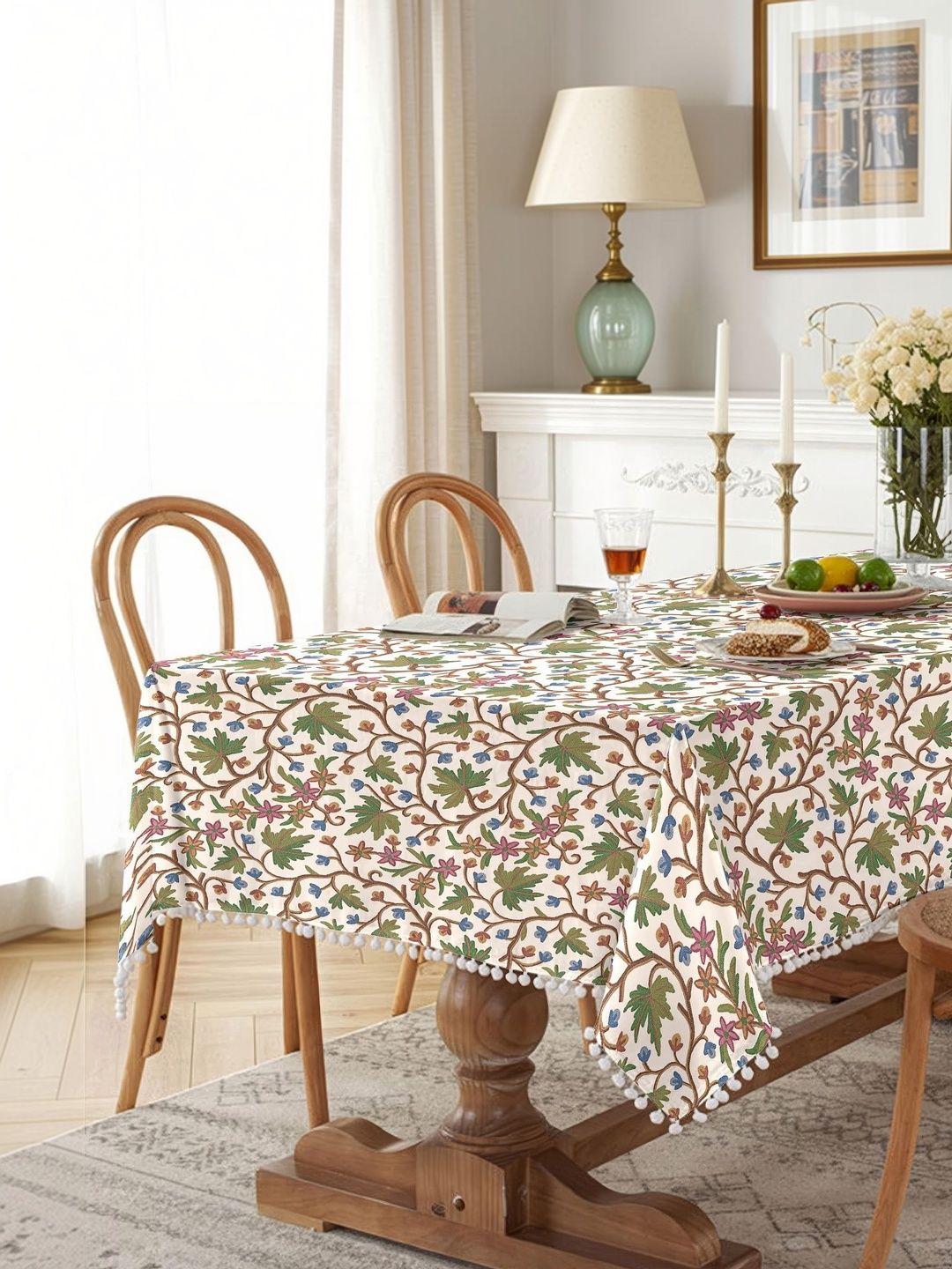 CASABLEU Green Floral 6-Seater Table Cover