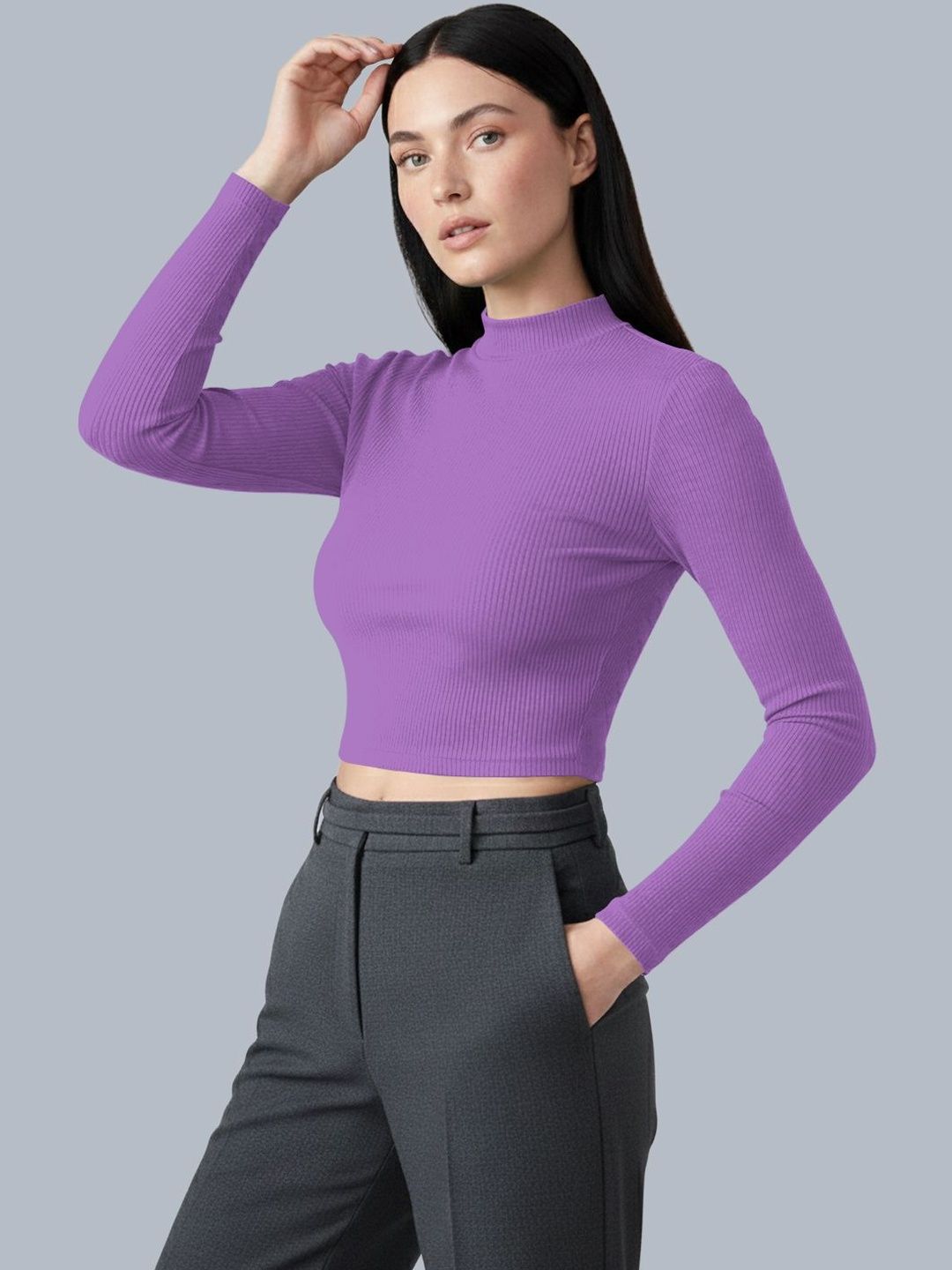 Navyankaa Crop Top