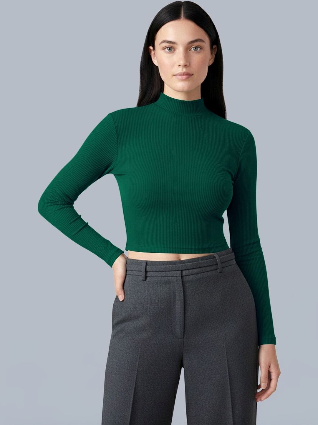 Navyankaa Crop Top