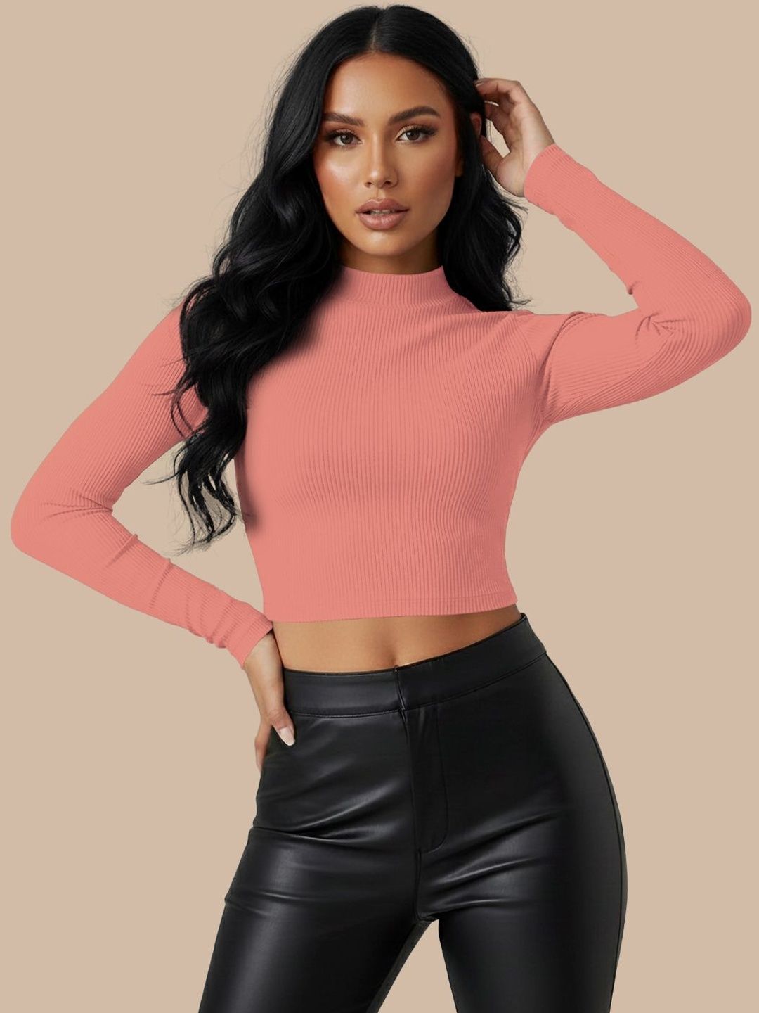 Navyankaa Crop Top