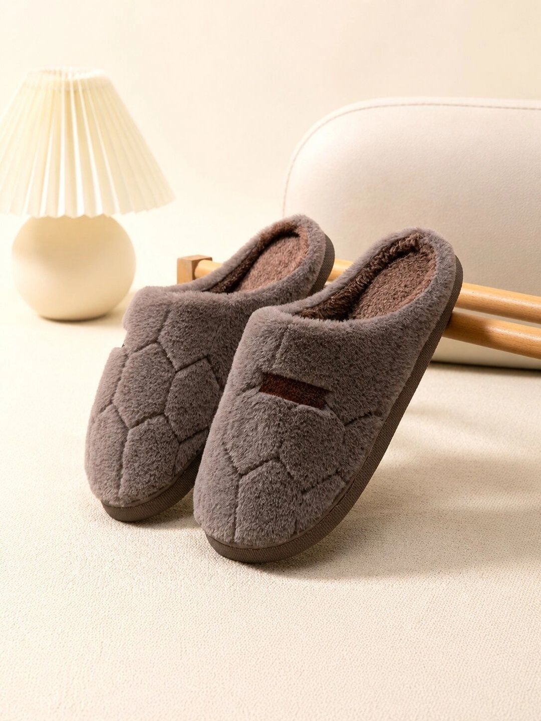 Women Lightweight Plush House Slippers